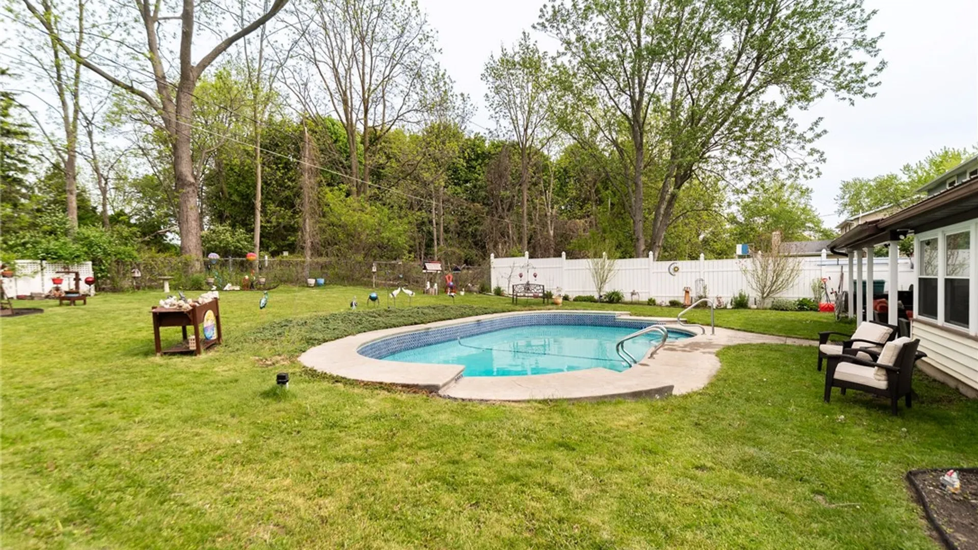 Property at 11 Gateway Drive, Batavia City, NY 14020 23