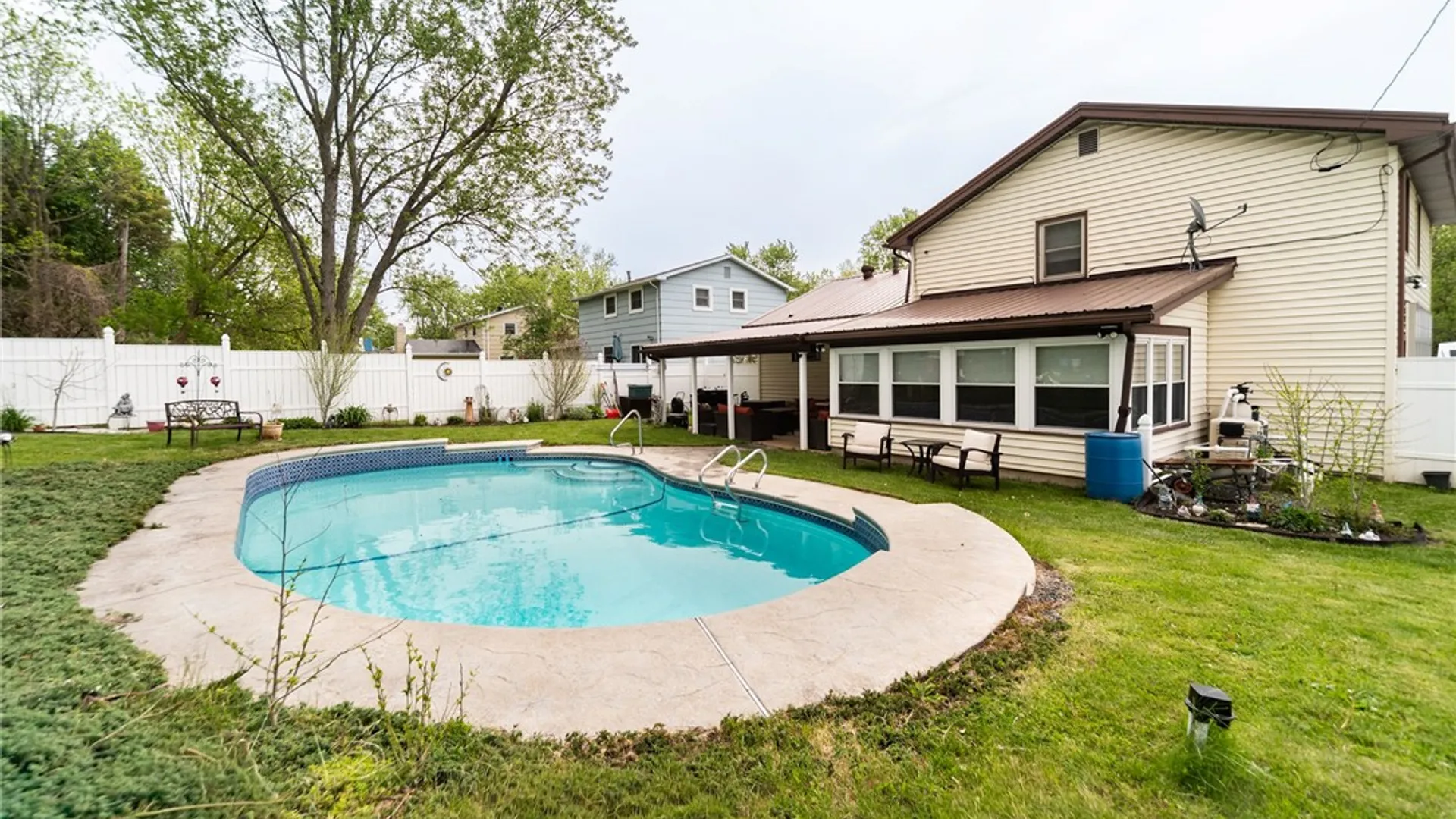 Property at 11 Gateway Drive, Batavia City, NY 14020 24
