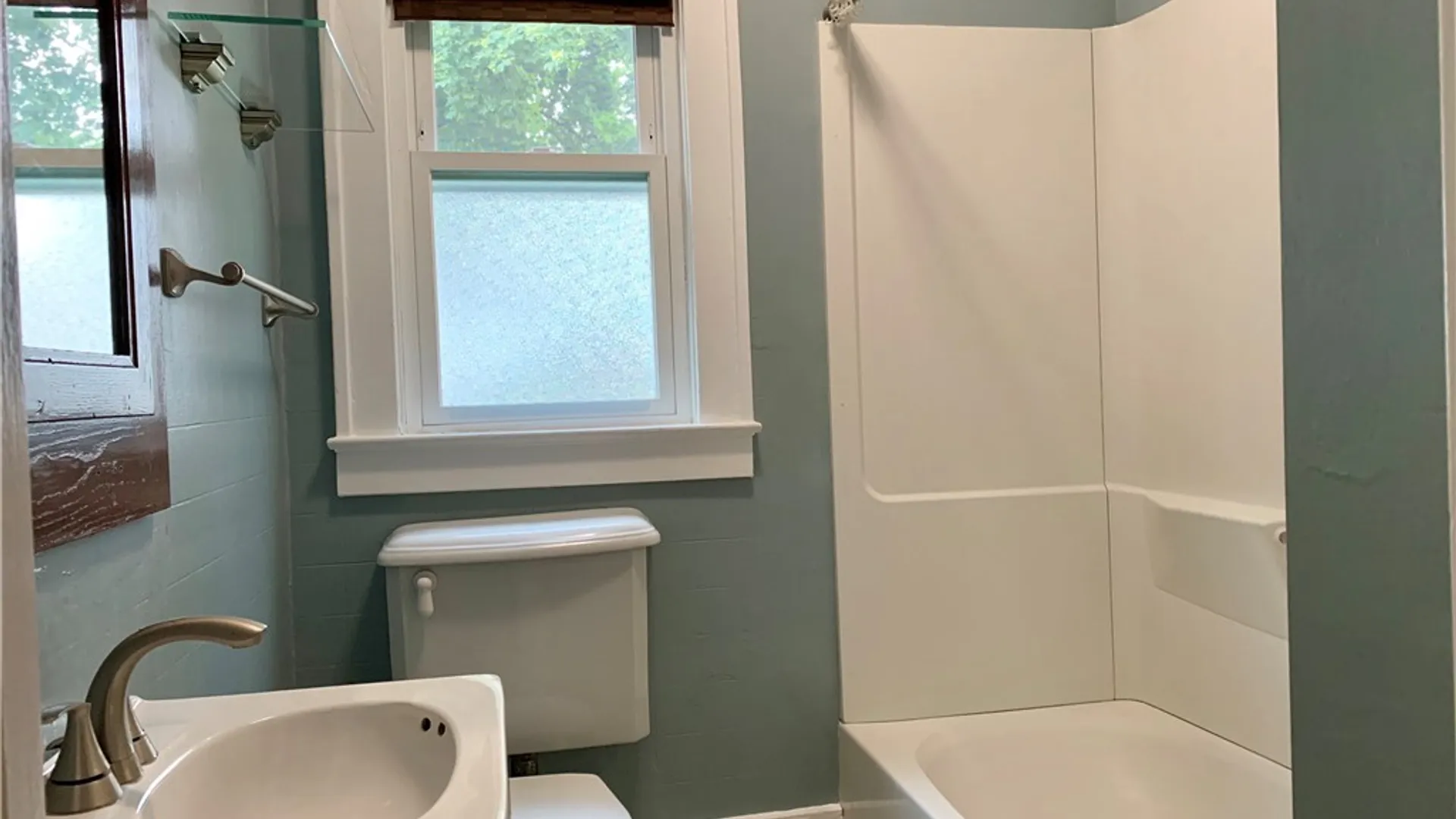 Property at 60 Cheltenham Rd, Rochester, NY 14612 13
