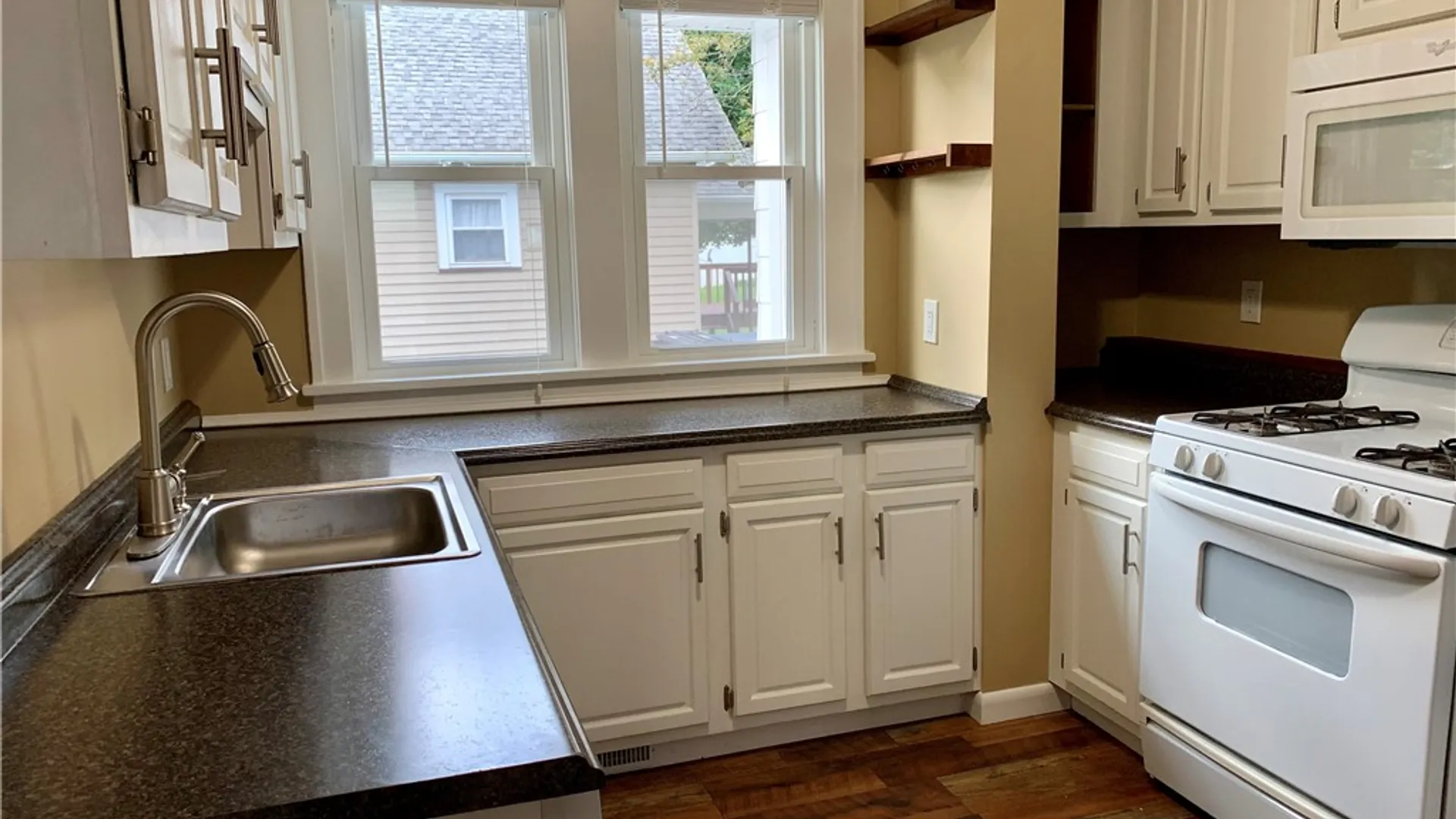 Property at 60 Cheltenham Rd, Rochester, NY 14612 4