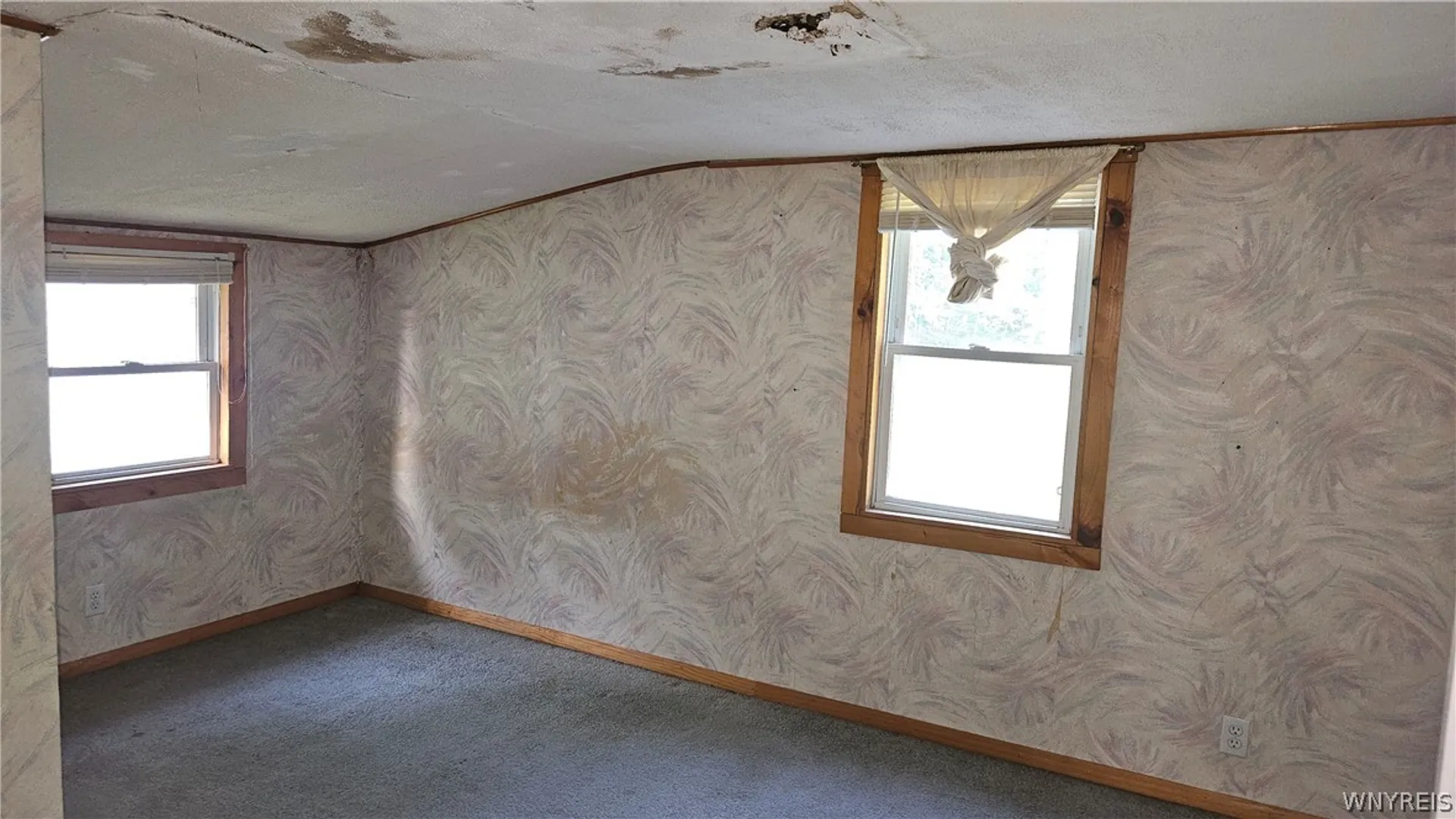 Property at 2751 Caledonia Street, Newfane, NY 14108 24