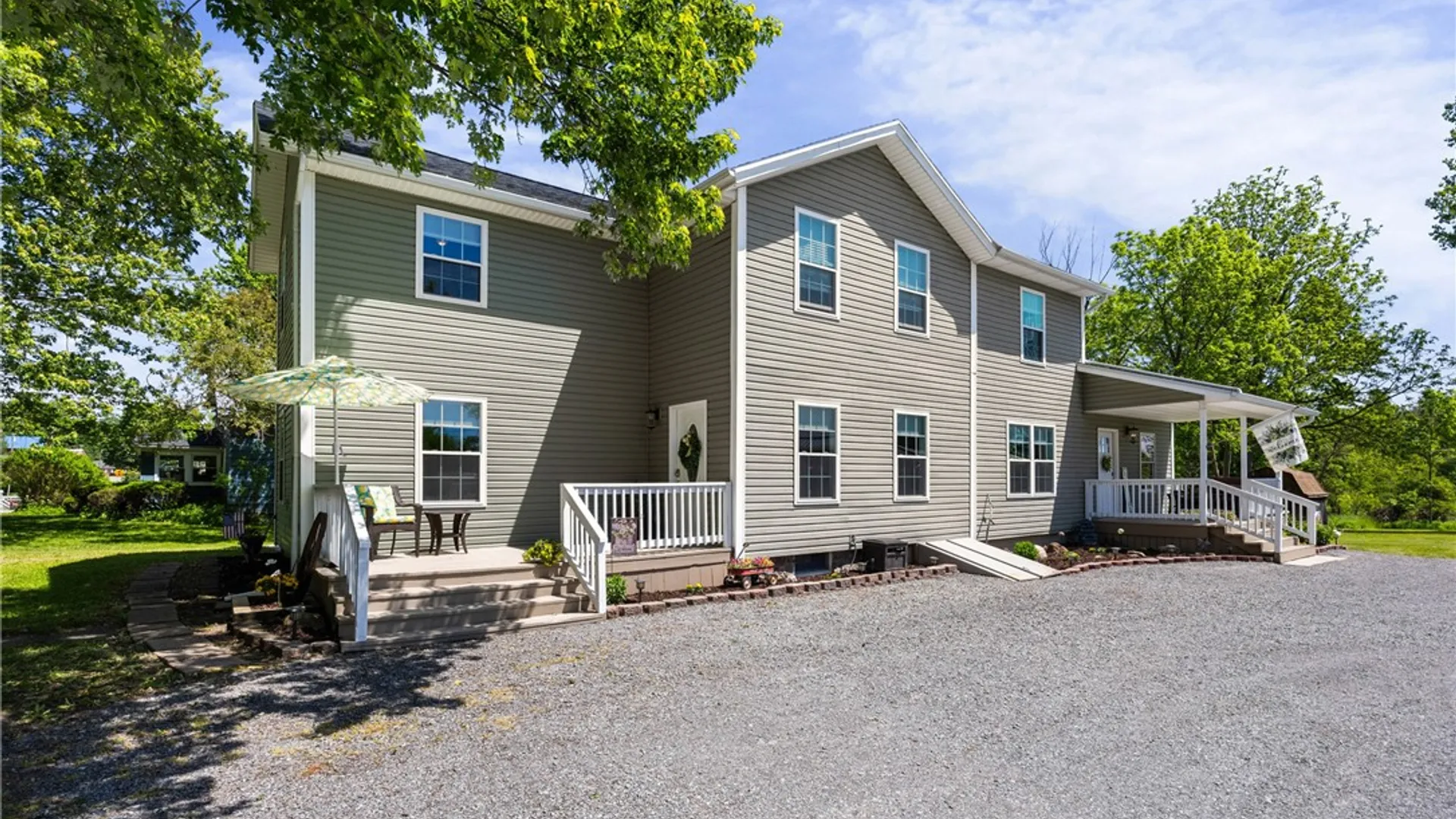Property at 4581 Holley Byron Road, Clarendon, NY 14470 4