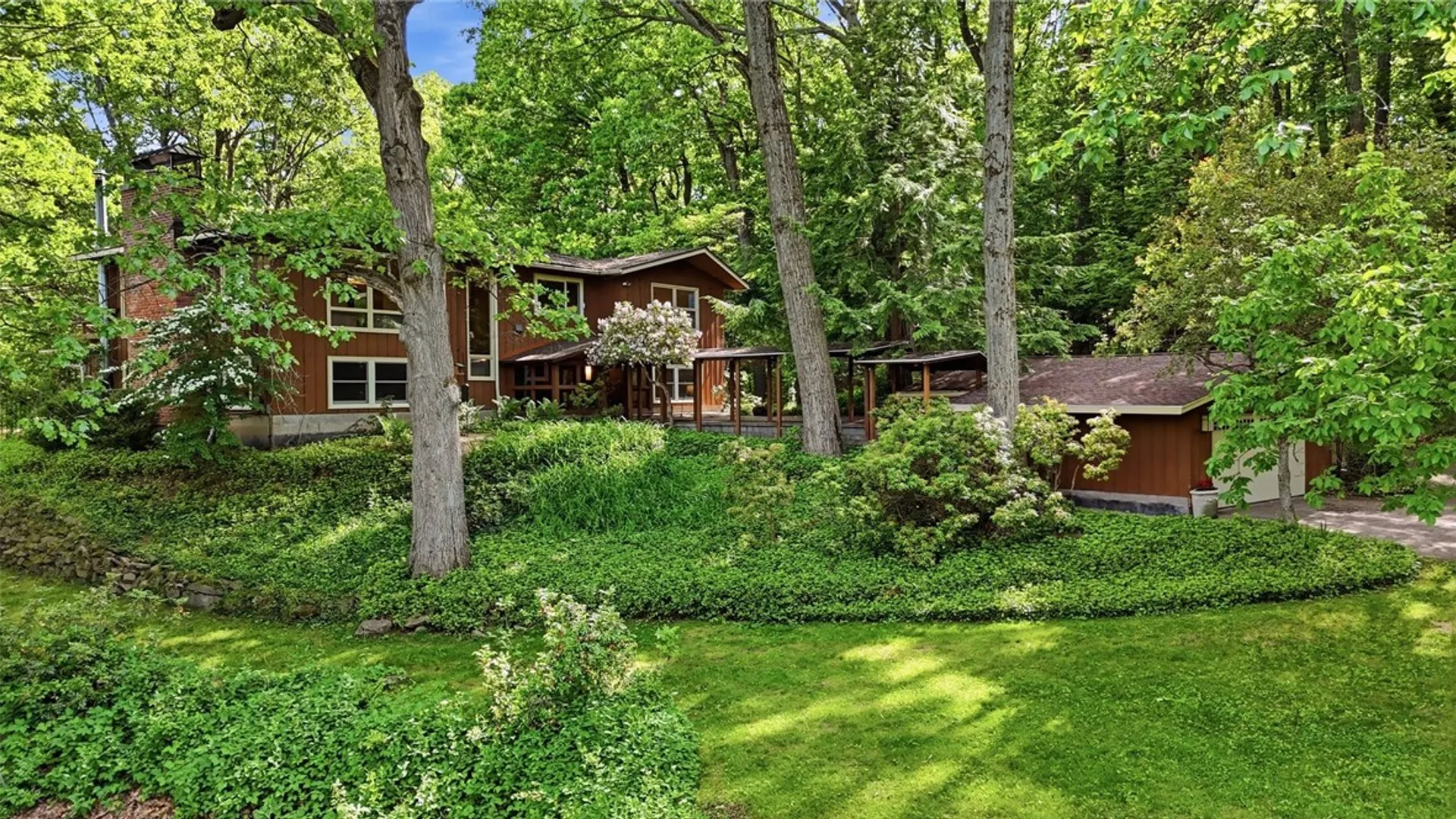 Property at 177 Bluhm Road, Perinton, NY 14450 2