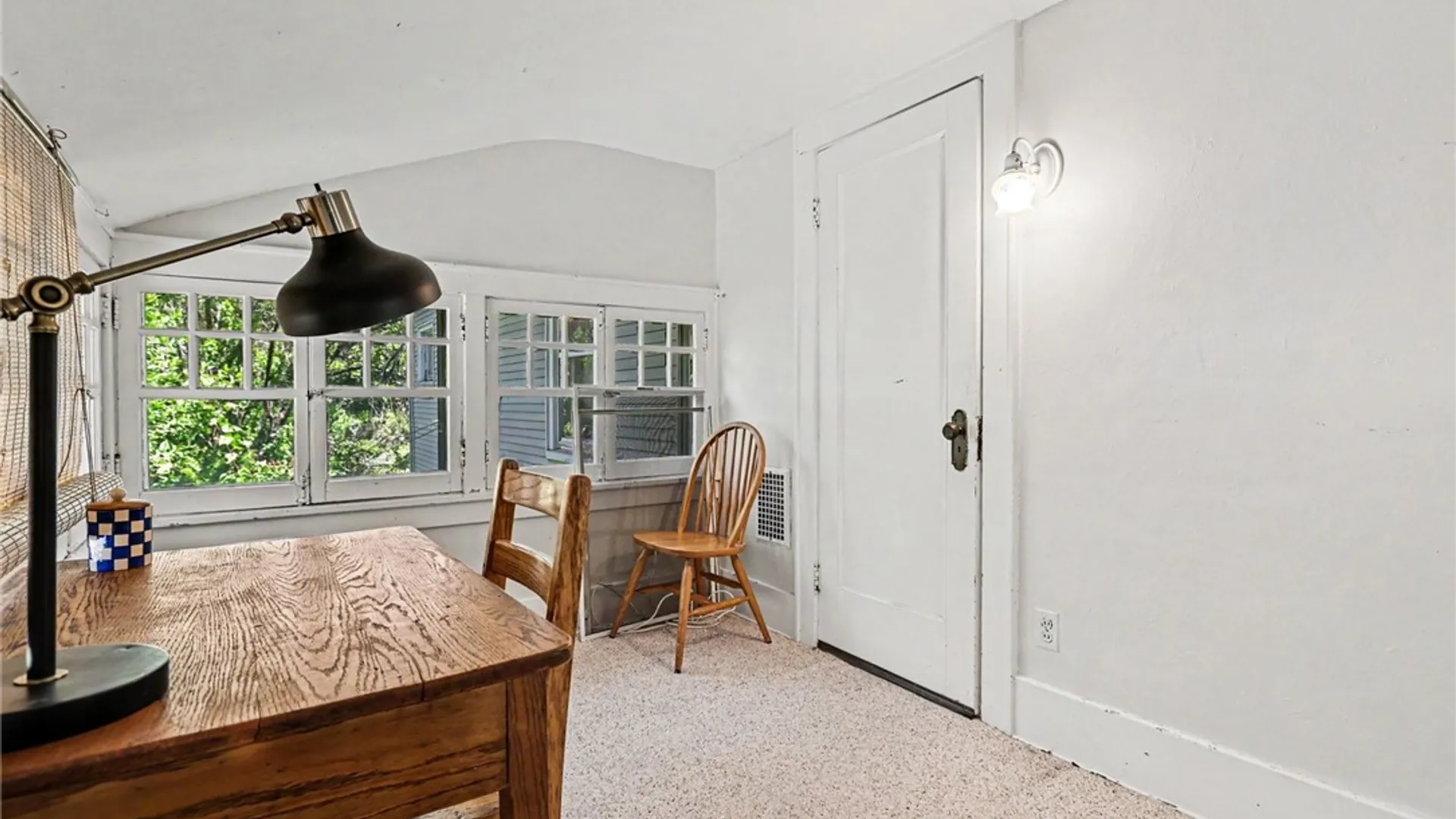 Property at 44 Rawlinson Road, Irondequoit, NY 14617 20