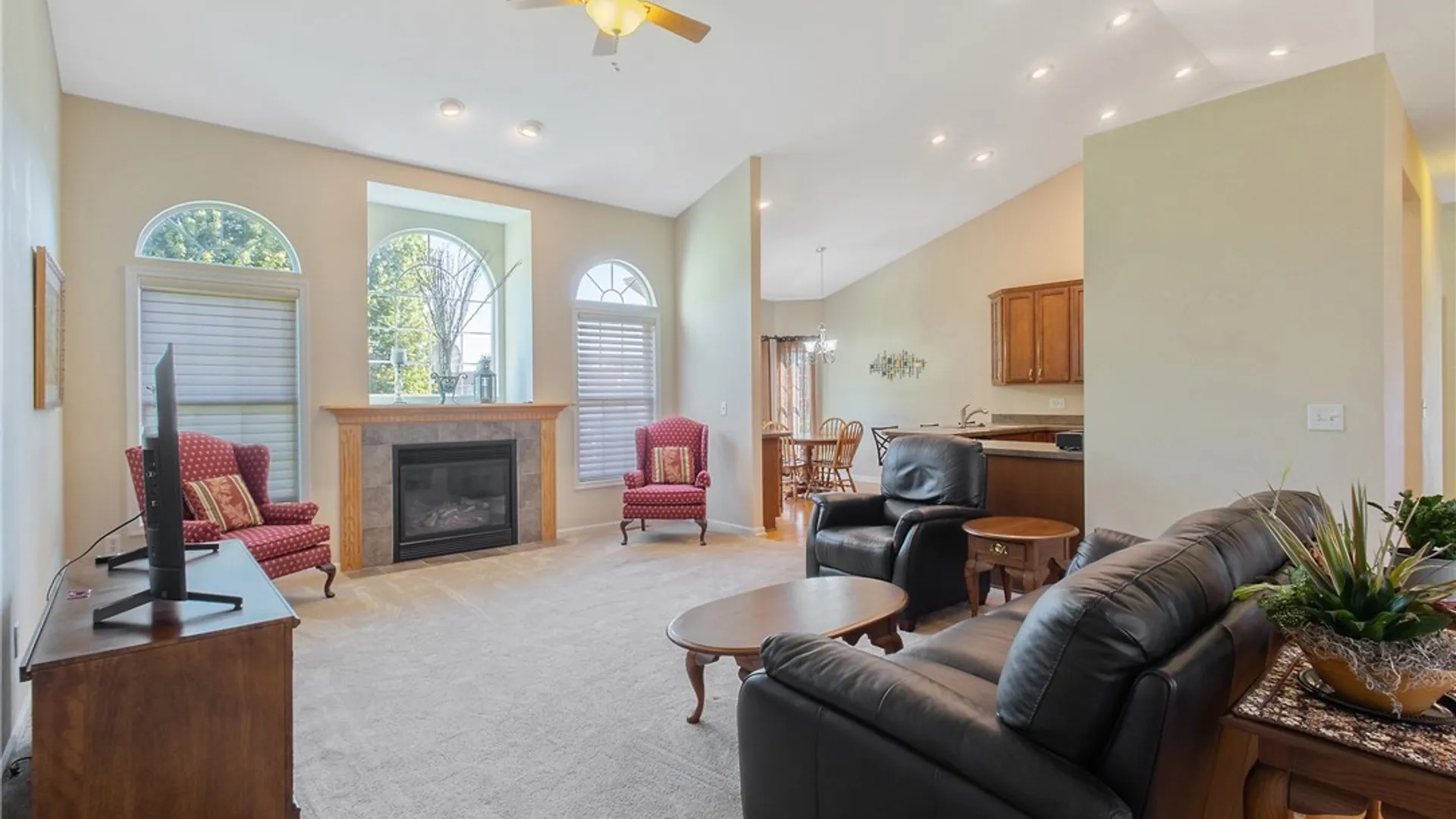 Property at 6297 Hessler Farm Path, Cicero, NY 13039 9