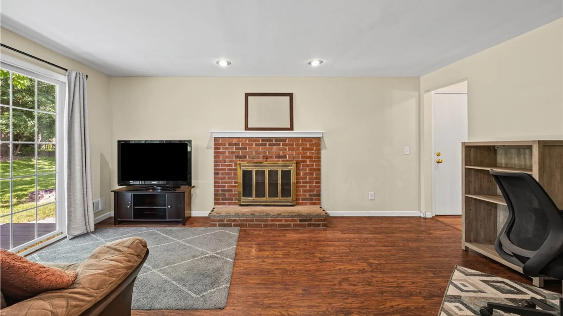 Property at 32 Autumn Oak Cir, Penfield, NY 14526 22