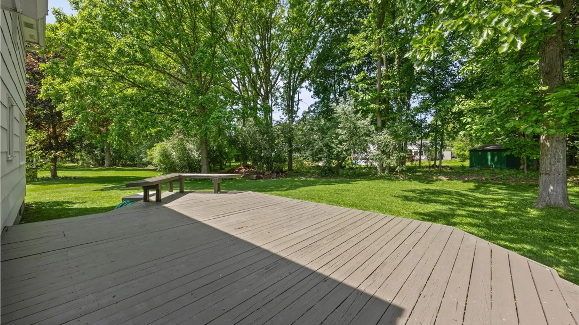 Property at 32 Autumn Oak Cir, Penfield, NY 14526 38