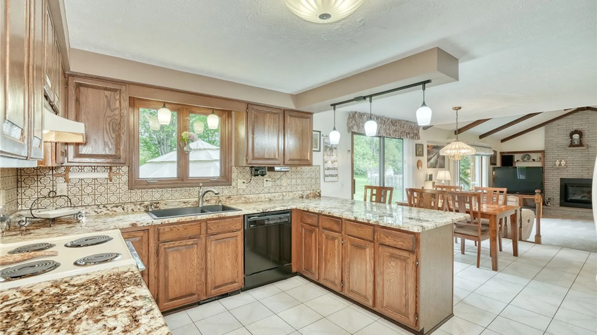 Property at 1443 Loughton Drive, Webster, NY 14580 18