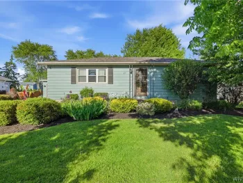 Property at 23 Beaver Lane, Grand Island, NY 14072