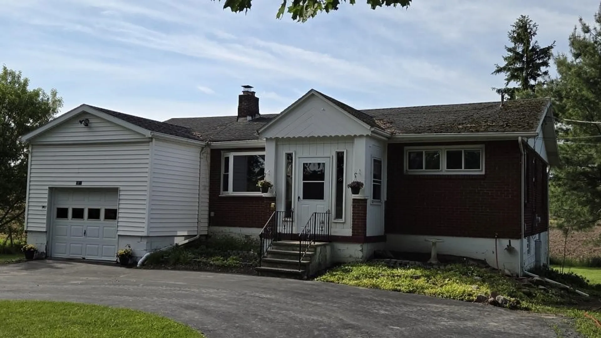 Property at 1064 Reynolds Road, Darien, NY 14036 4