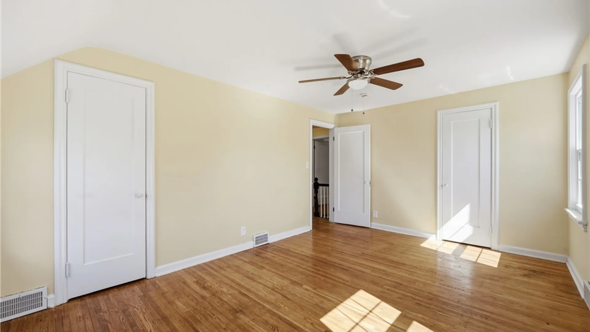 Property at 24 Irving, Tonawanda, NY 14223 15