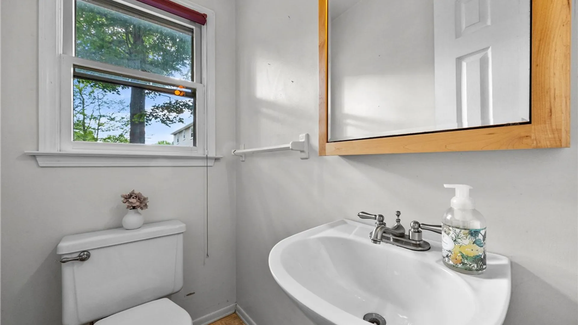 Property at 6149 Barkwood Court, Farmington, NY 14425 30