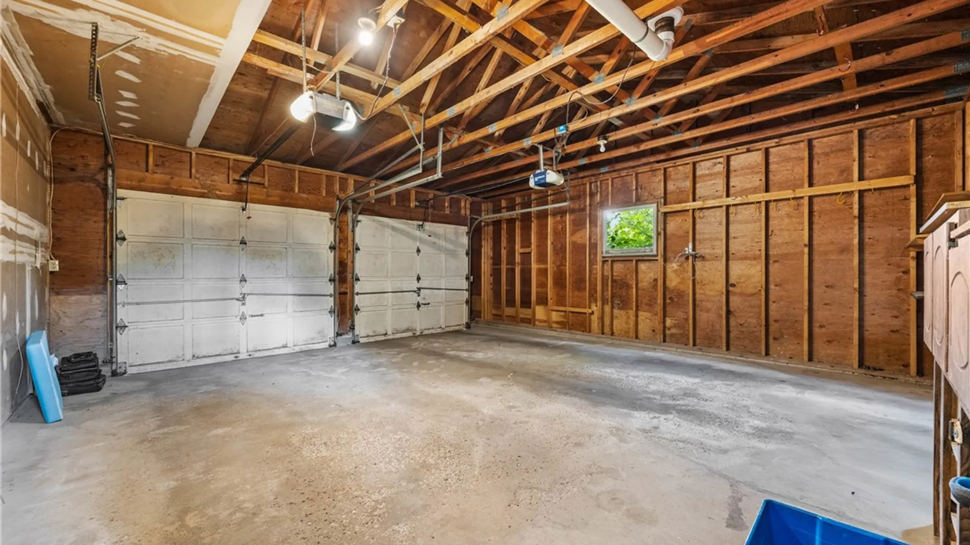 Property at 6149 Barkwood Court, Farmington, NY 14425 34