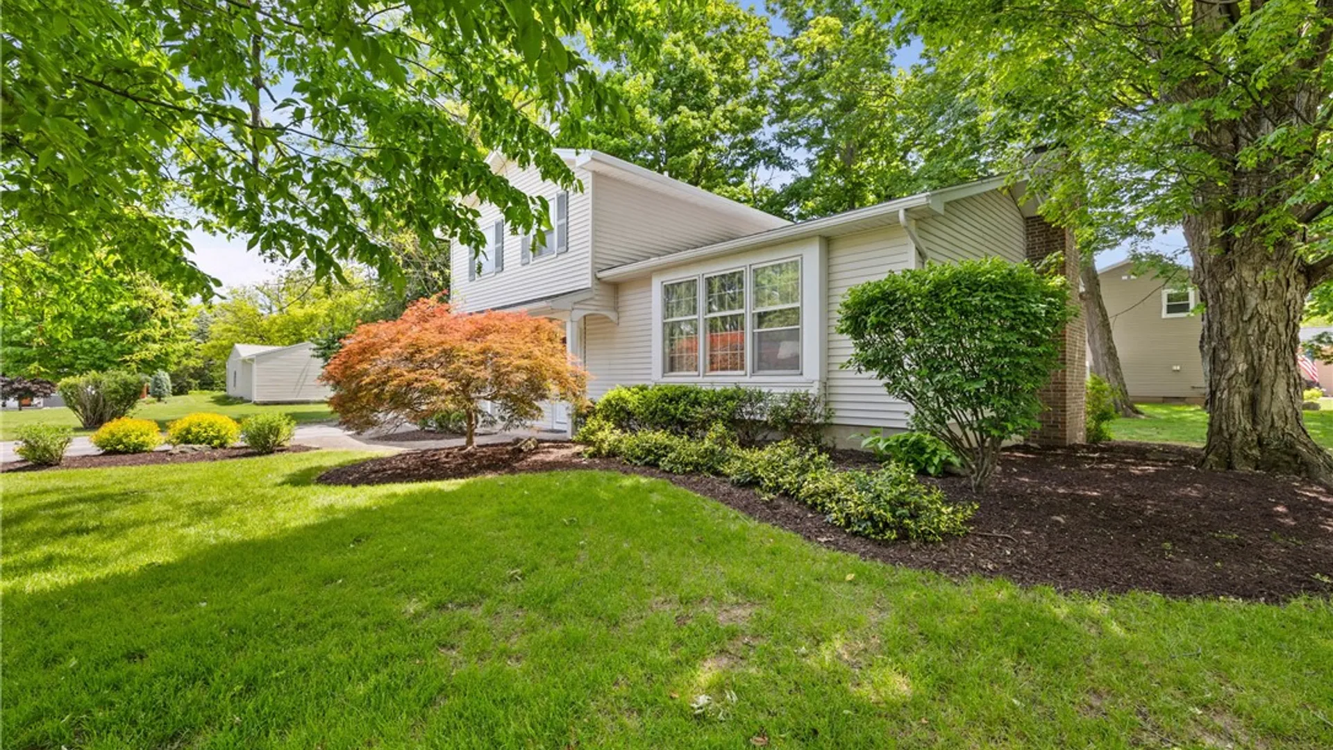 Property at 6149 Barkwood Court, Farmington, NY 14425 38