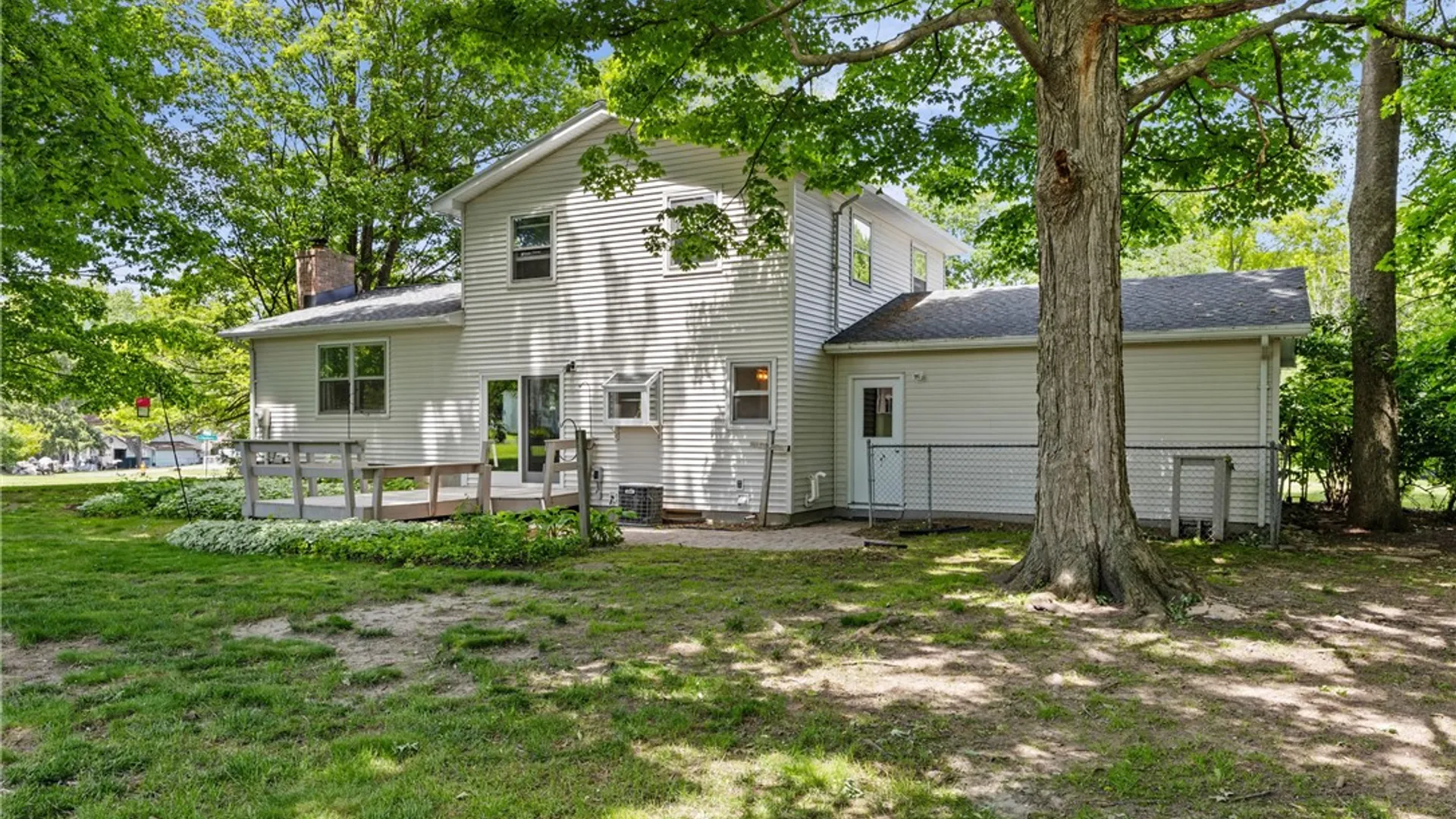 Property at 6149 Barkwood Court, Farmington, NY 14425 39