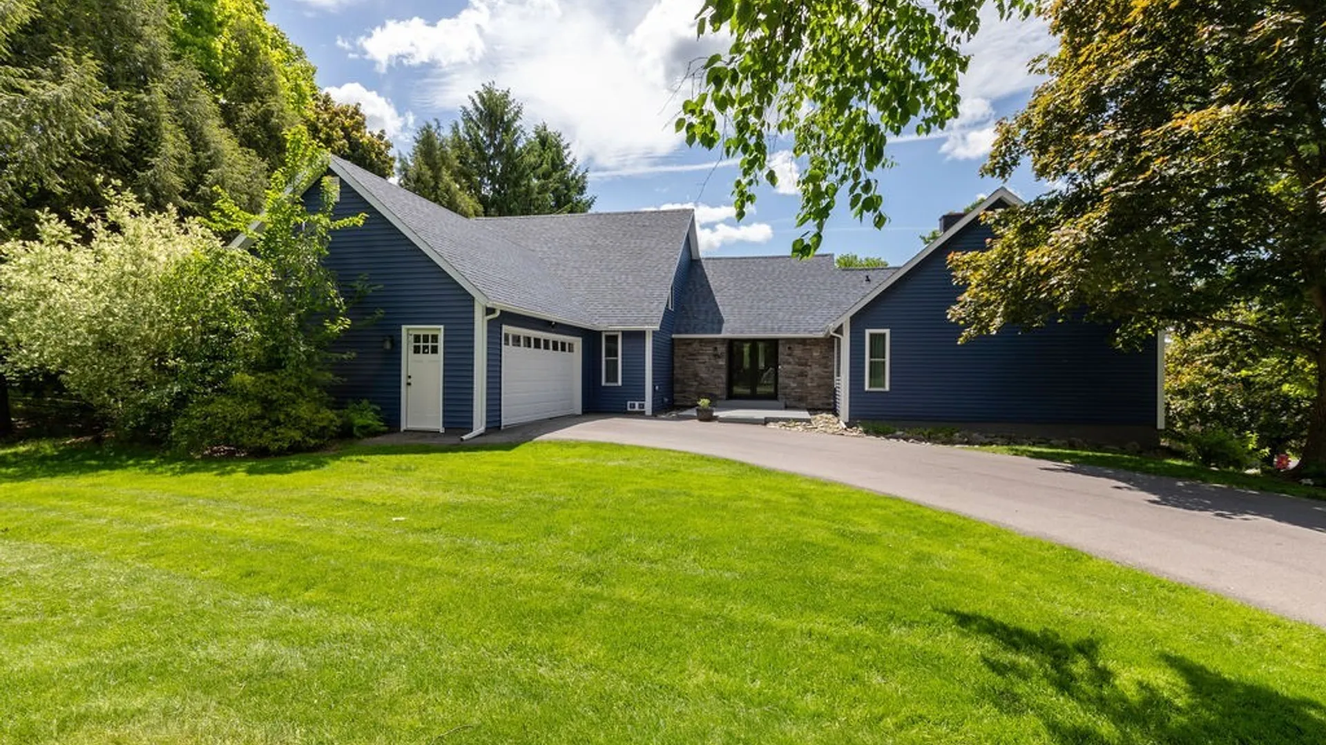 Property at 8220 Penstock, Manlius, NY 13104 2