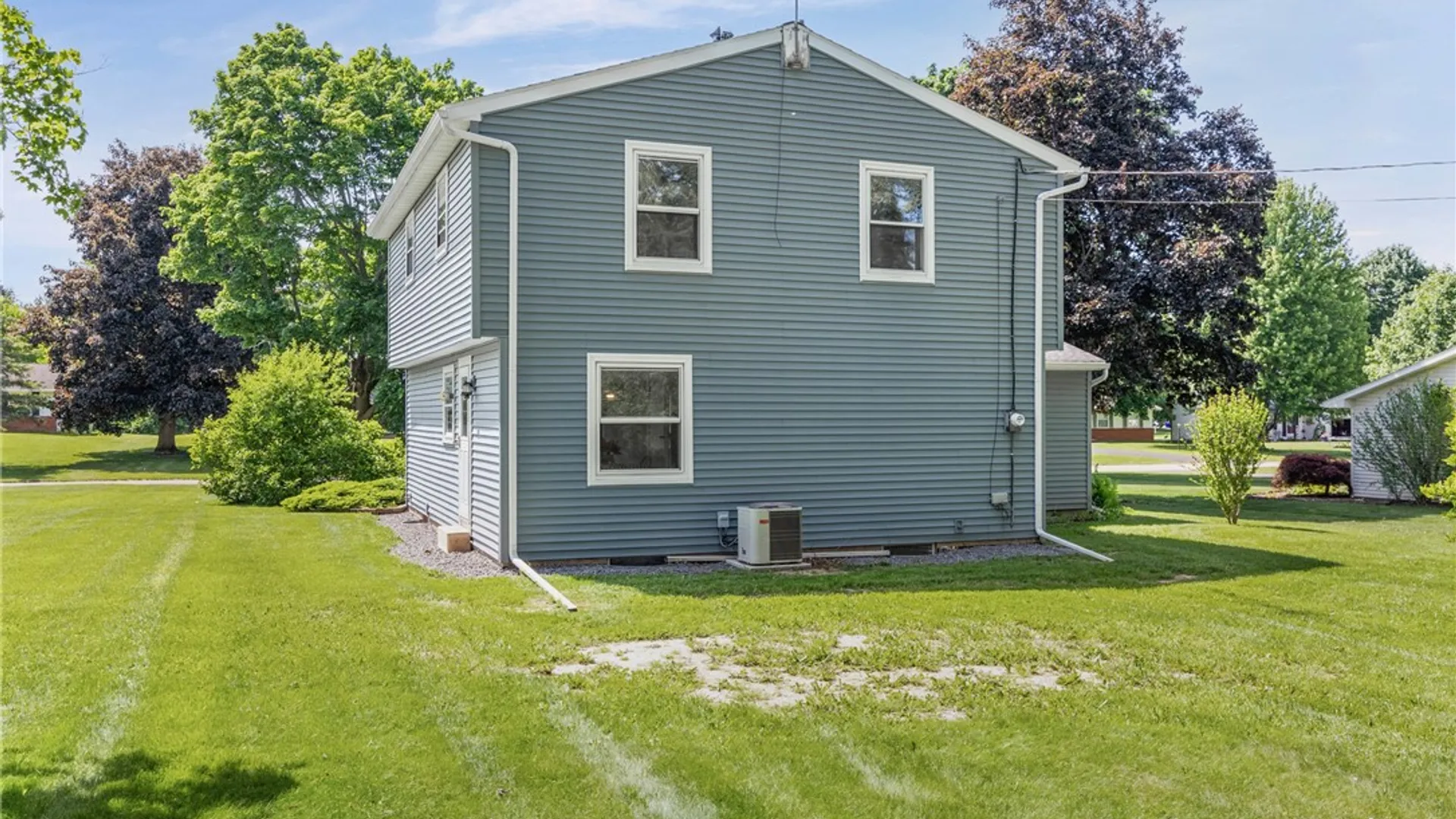 Property at 24 Sunridge Drive, Chili, NY 14624 32