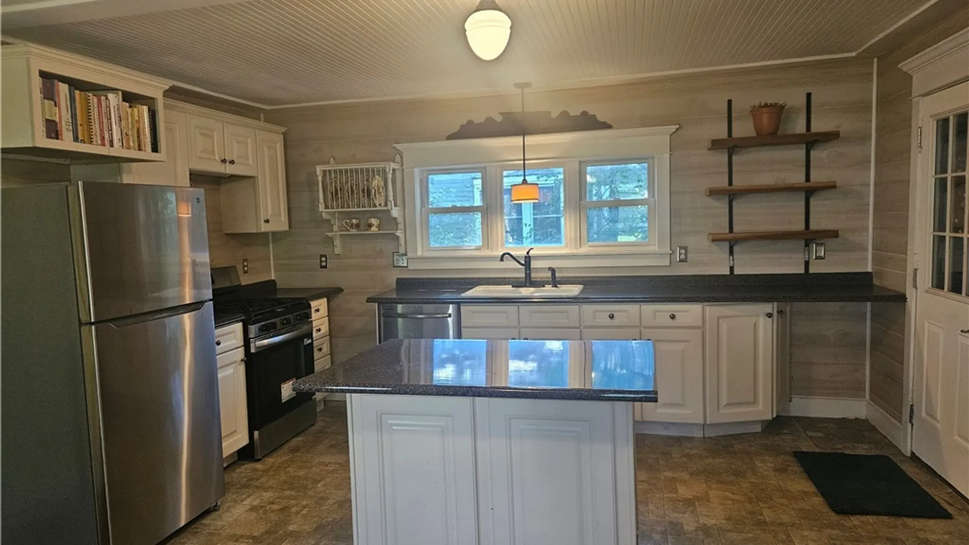 Property at 6857 Webster Road, Orchard Park, NY 14127 6