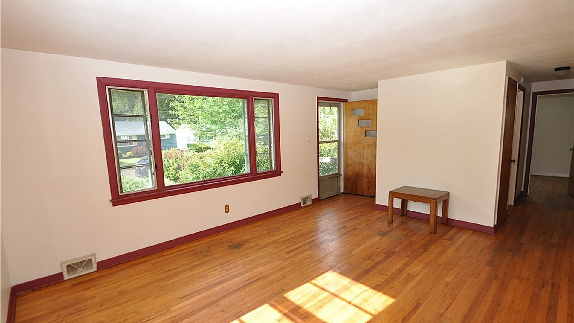 Property at 129 Saint Louis Avenue, Syracuse, NY 13207 8