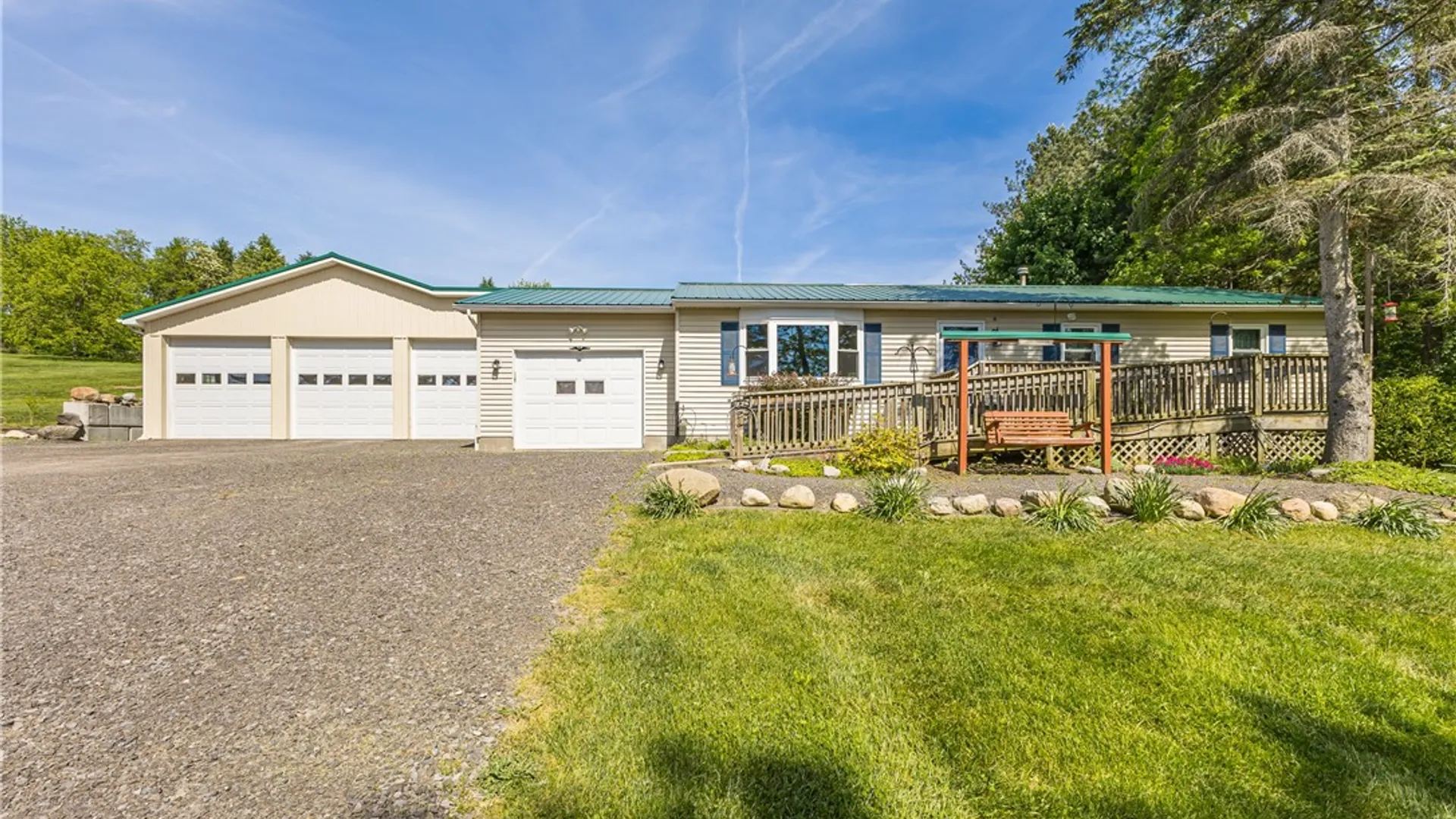 Property at 2404 Cambier Rd, Arcadia, NY 14513 4