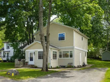 Property at 6 Jackson Place, Perinton, NY 14450