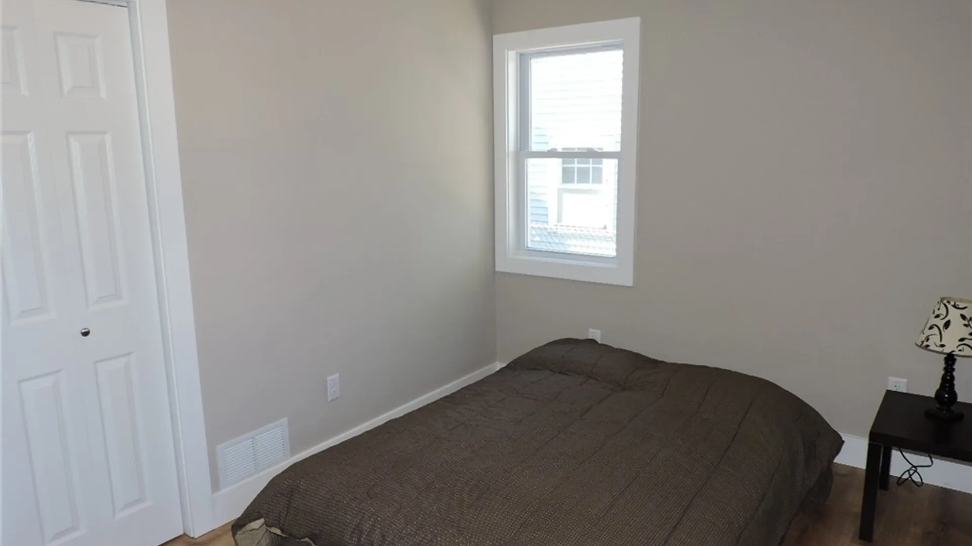 Property at 110 Onondaga Avenue, West Seneca, NY 14220 9