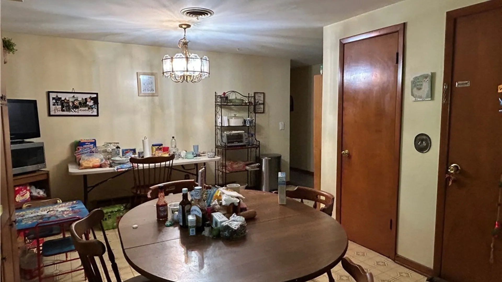 Property at 85 Andres Place, Cheektowaga, NY 14225 7