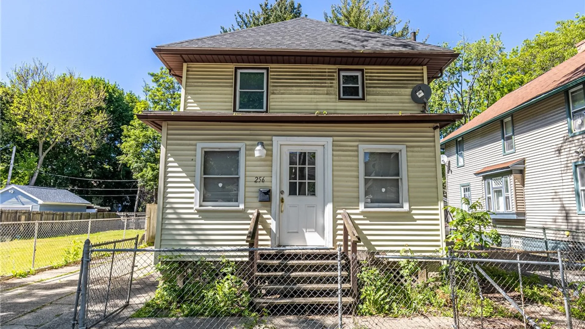 Property at 256 Avenue D, Rochester, NY 14621 2
