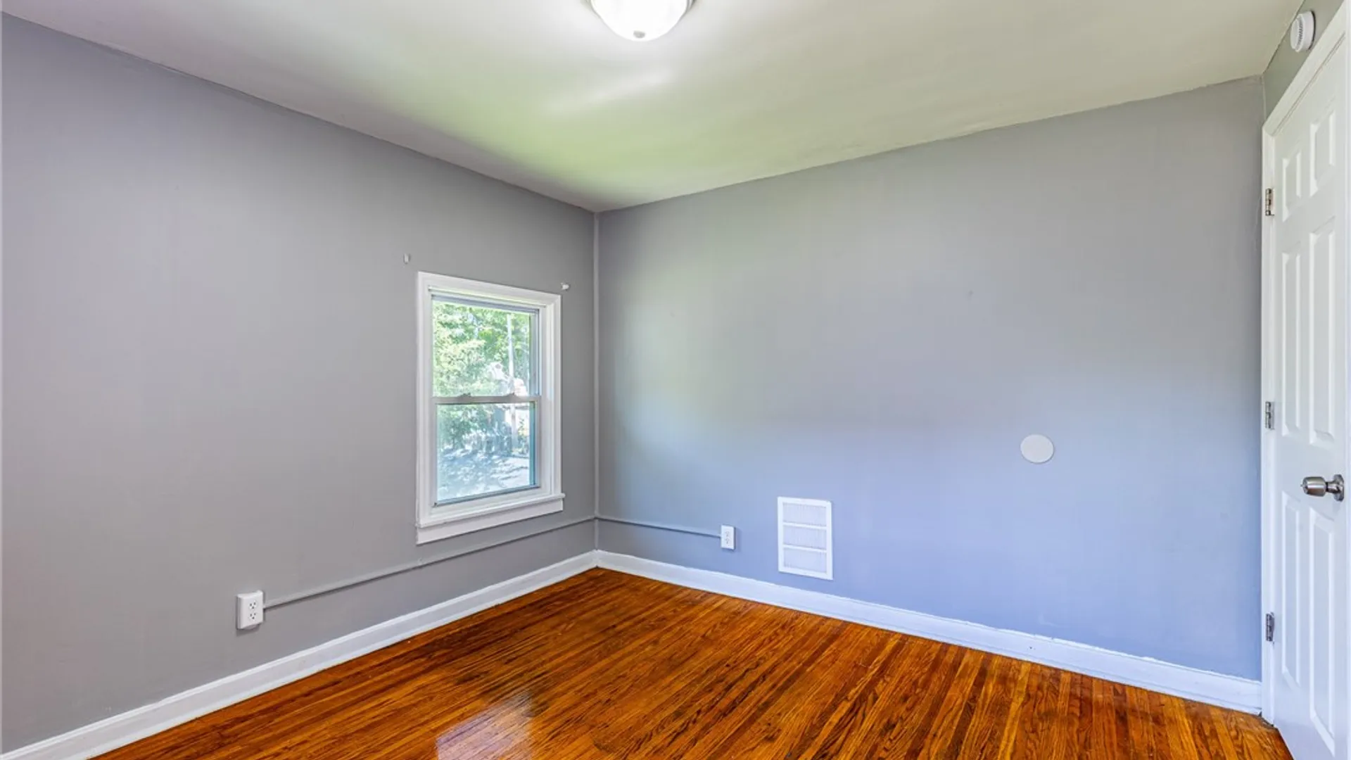 Property at 256 Avenue D, Rochester, NY 14621 29