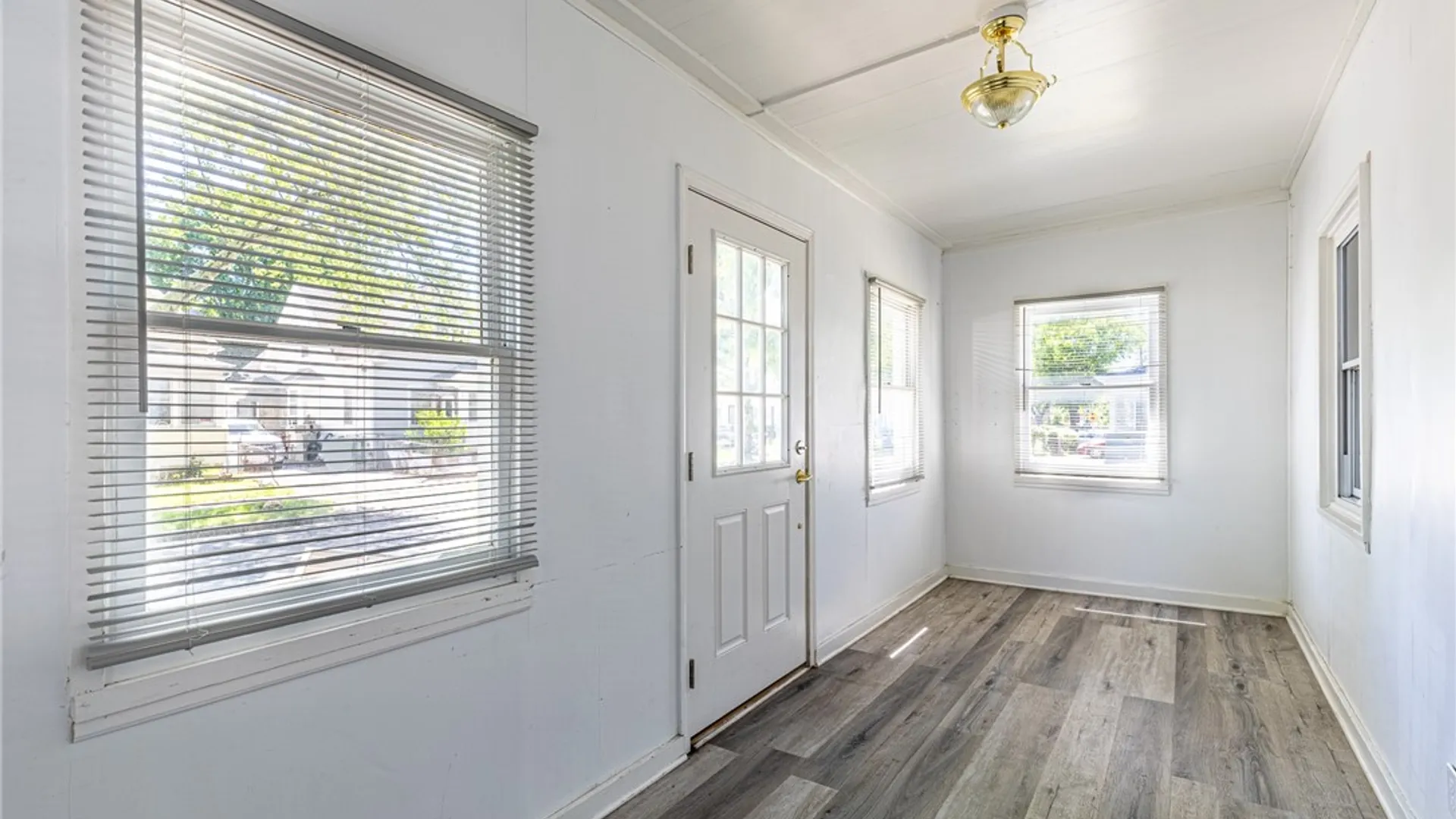 Property at 256 Avenue D, Rochester, NY 14621 5