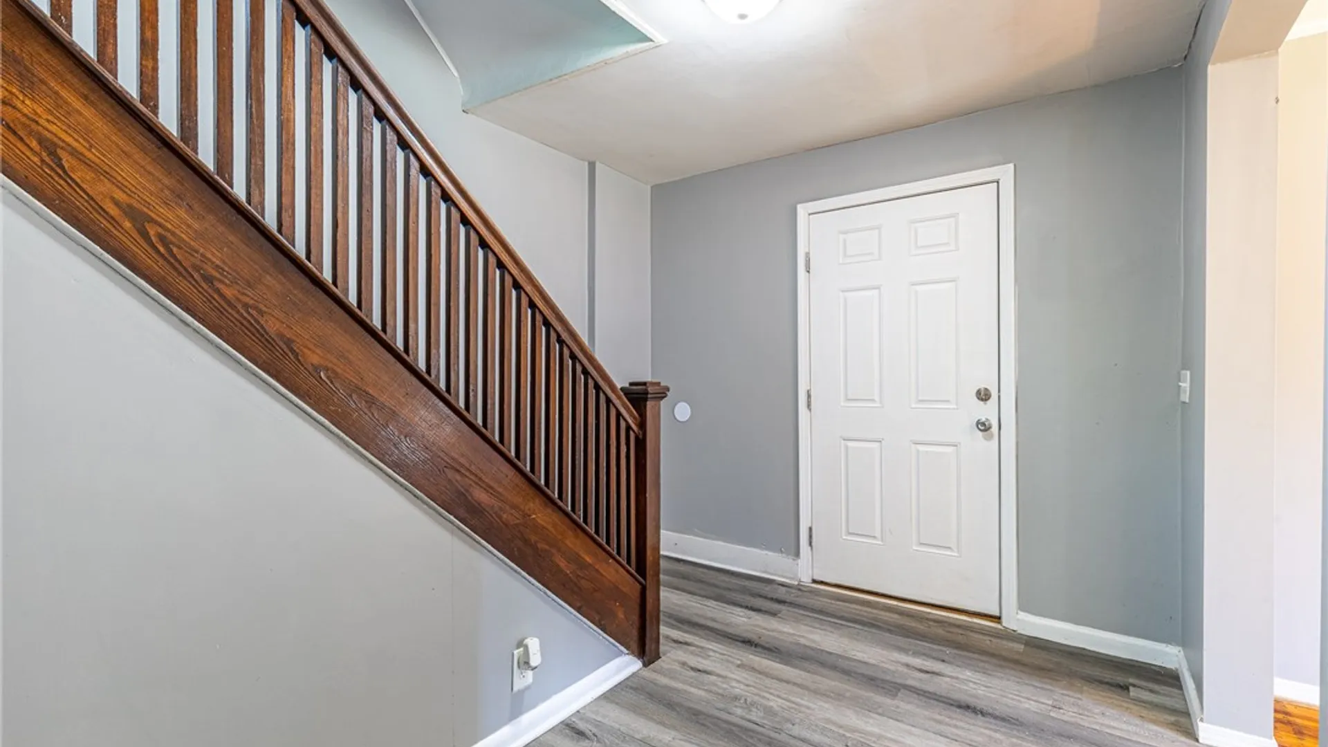 Property at 256 Avenue D, Rochester, NY 14621 8