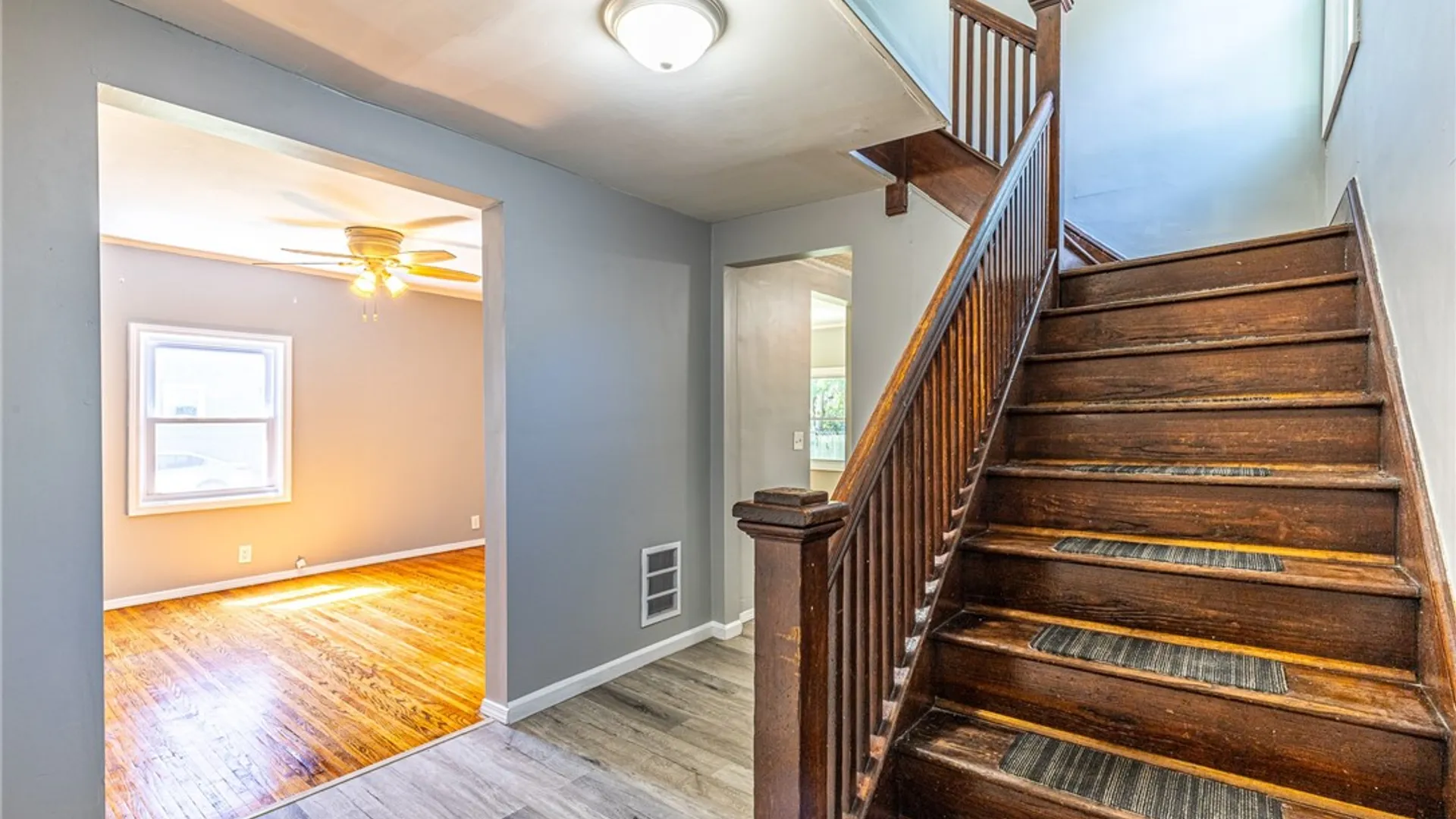 Property at 256 Avenue D, Rochester, NY 14621 9