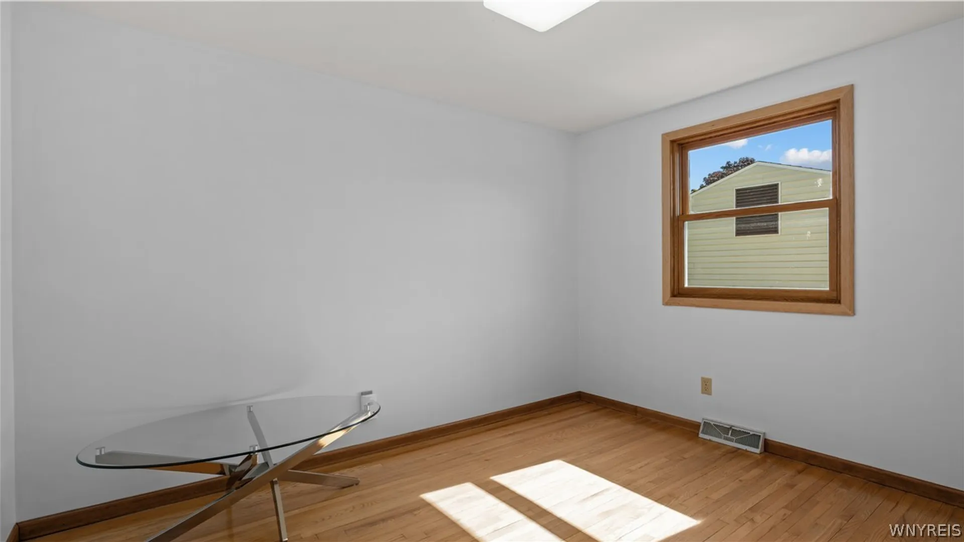 Property at 81 Dubonnet Drive, Cheektowaga, NY 14043 14