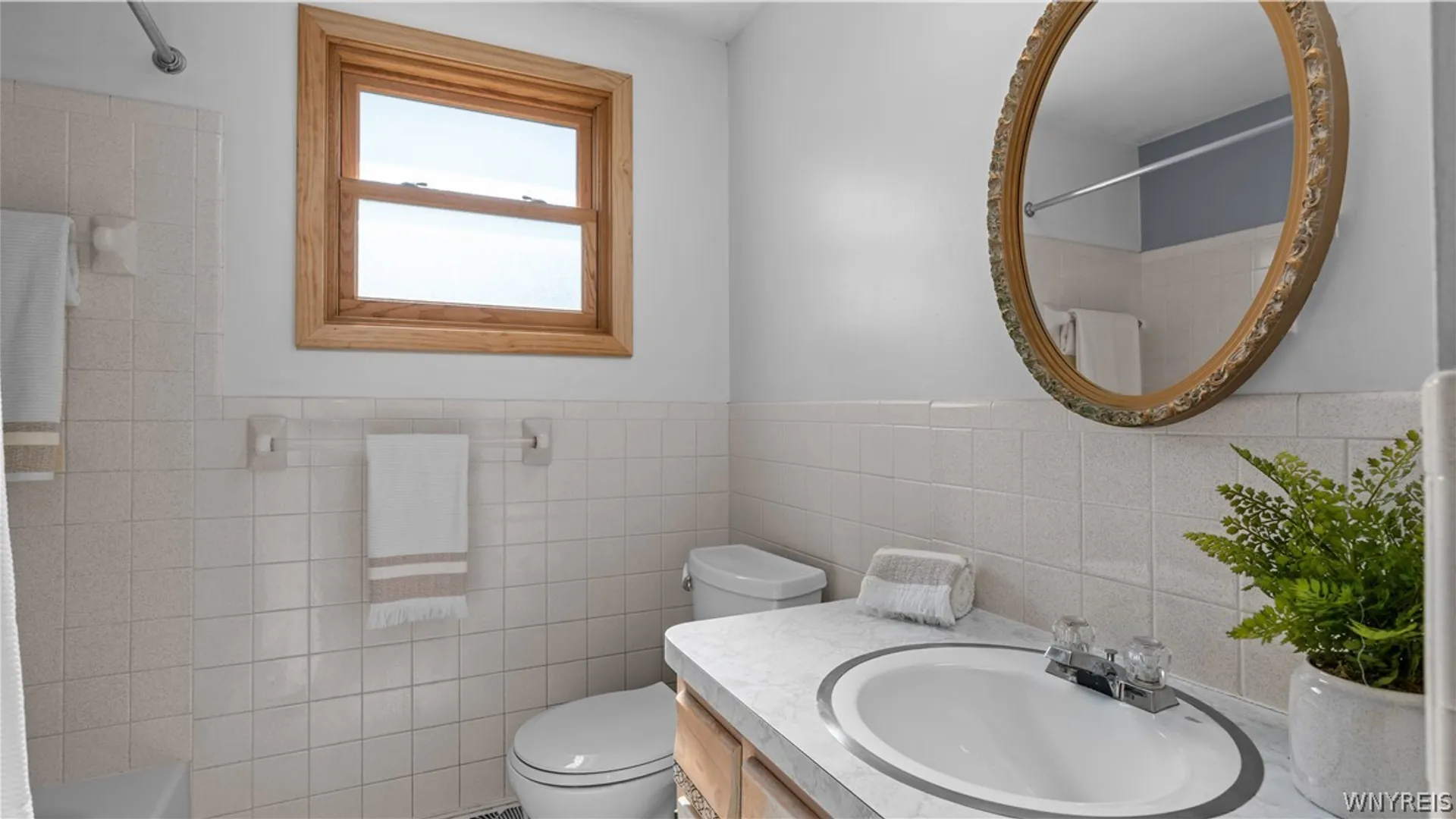 Property at 81 Dubonnet Drive, Cheektowaga, NY 14043 20