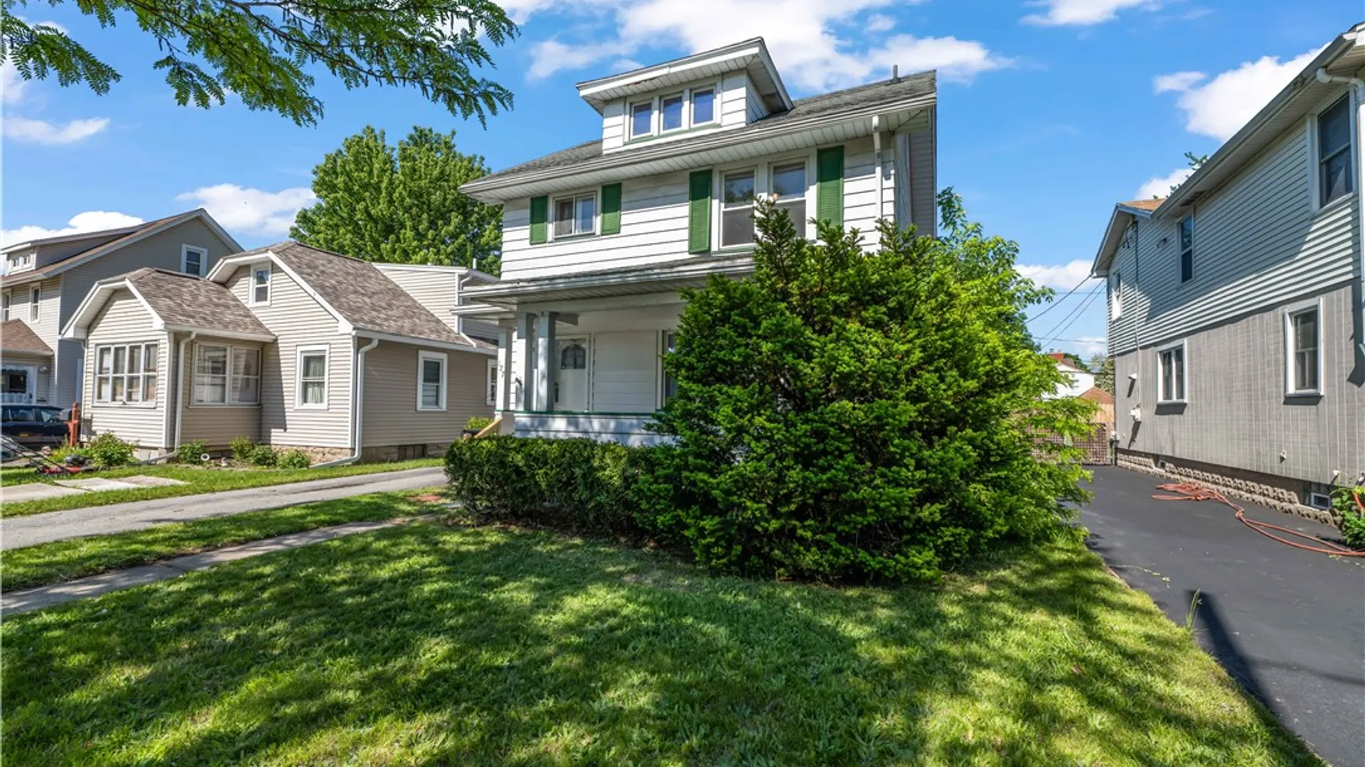 Property at 127 Castleford Road, Greece, NY 14616 2