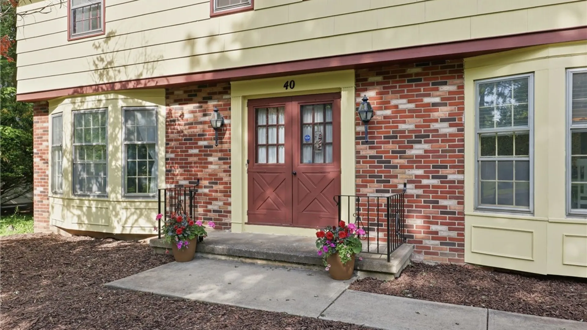 Property at 40 Harper Drive, Pittsford, NY 14534 3