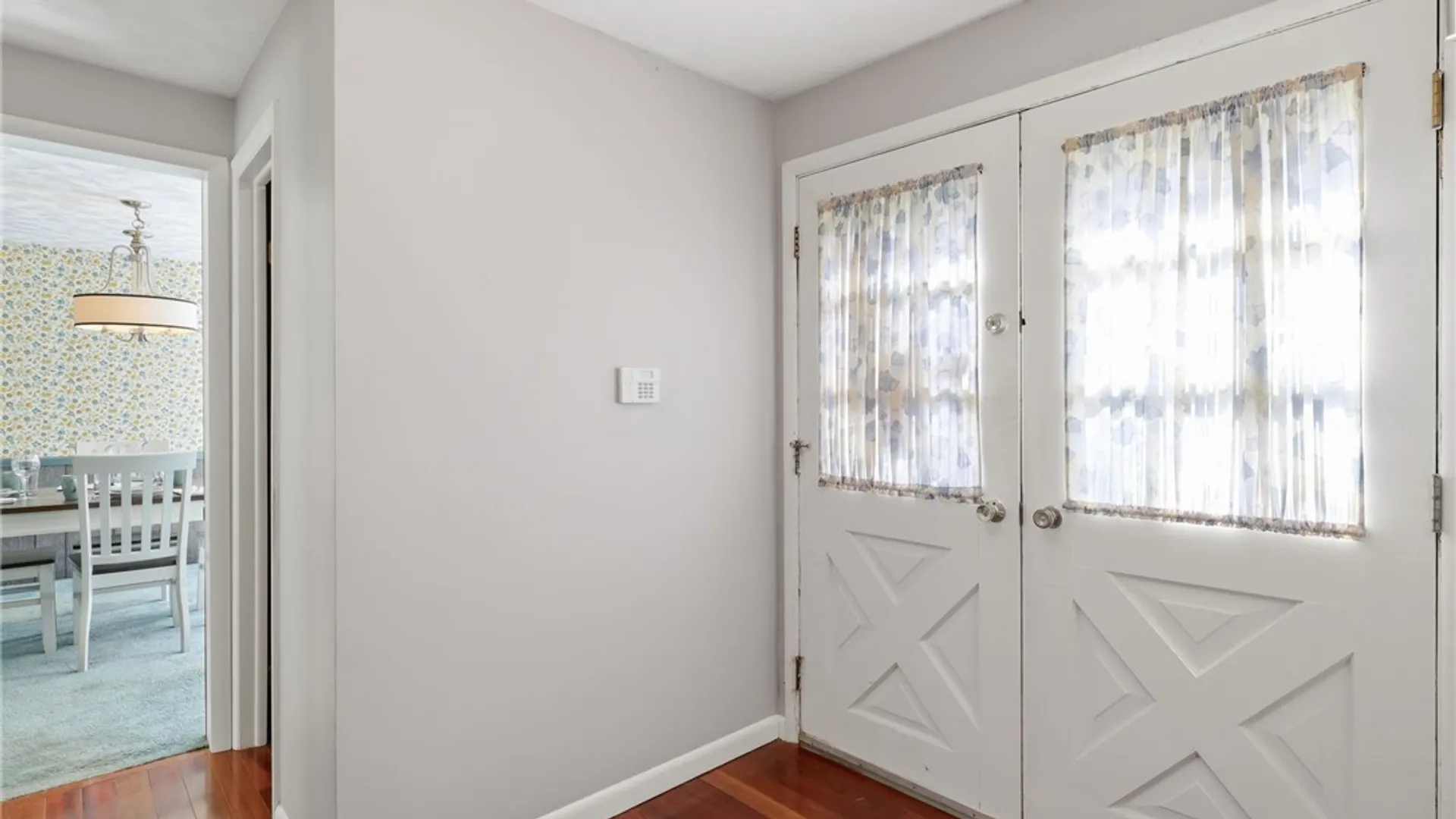 Property at 40 Harper Drive, Pittsford, NY 14534 4