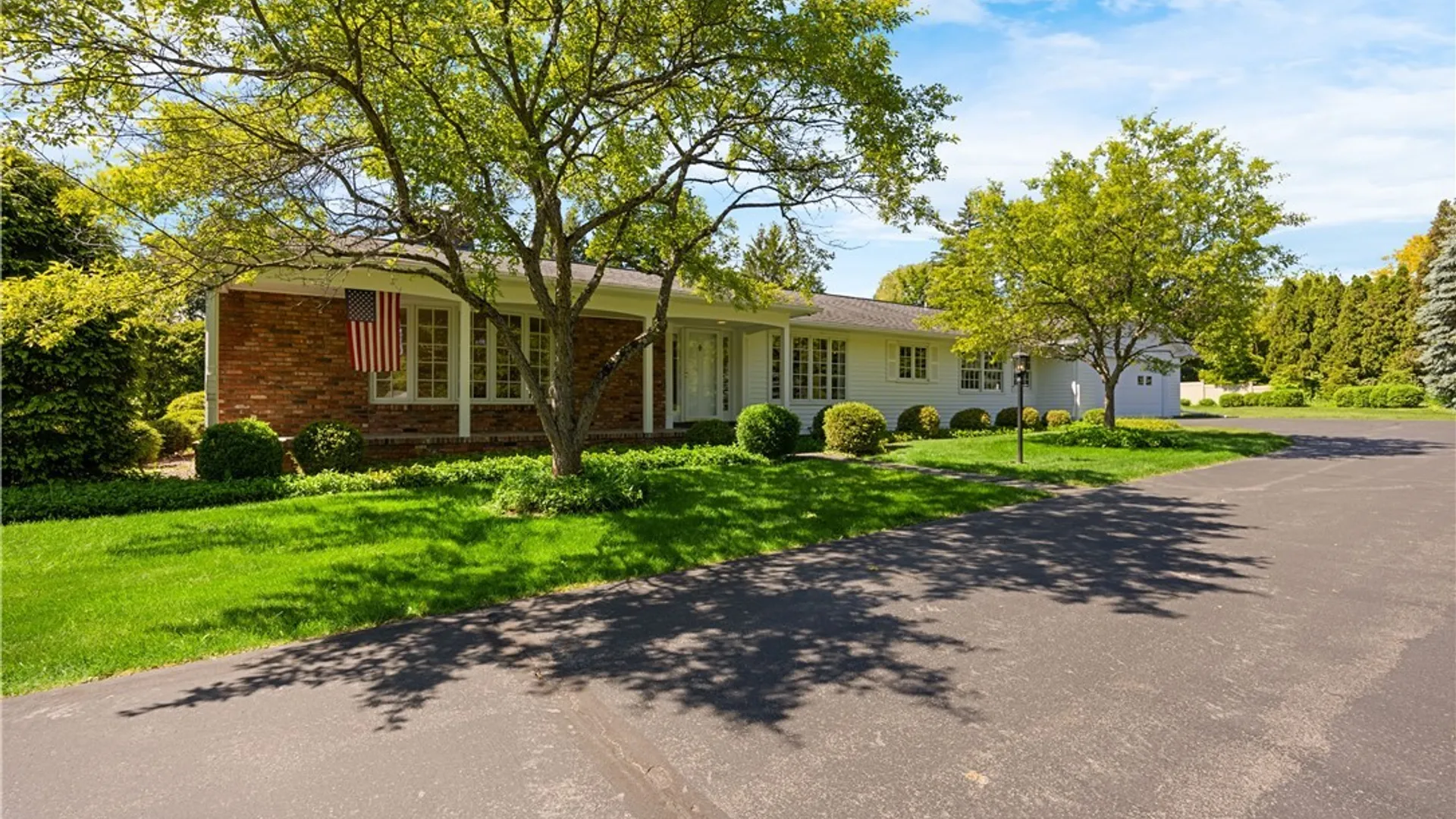 Property at 18 Clarmar Road, DeWitt, NY 13066 2