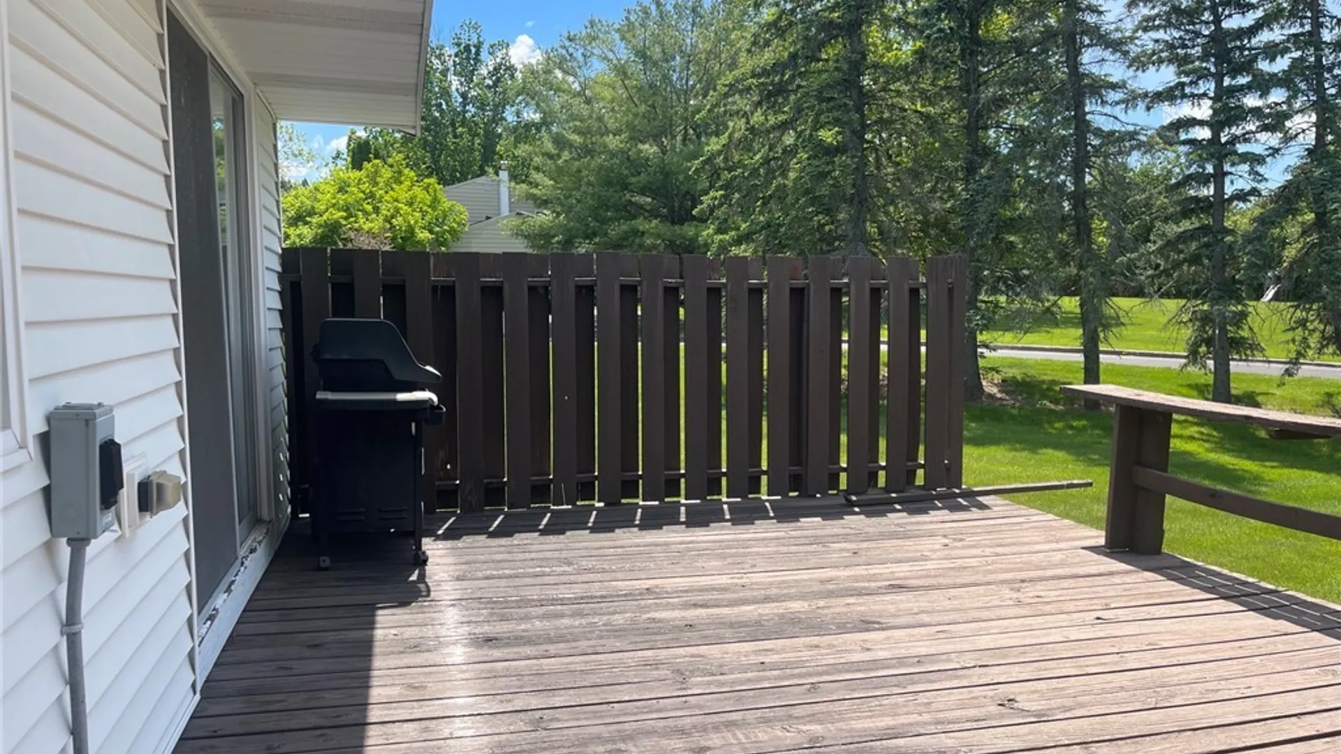 Property at 576 Stoneleigh Road, Oneida, NY 13421 4