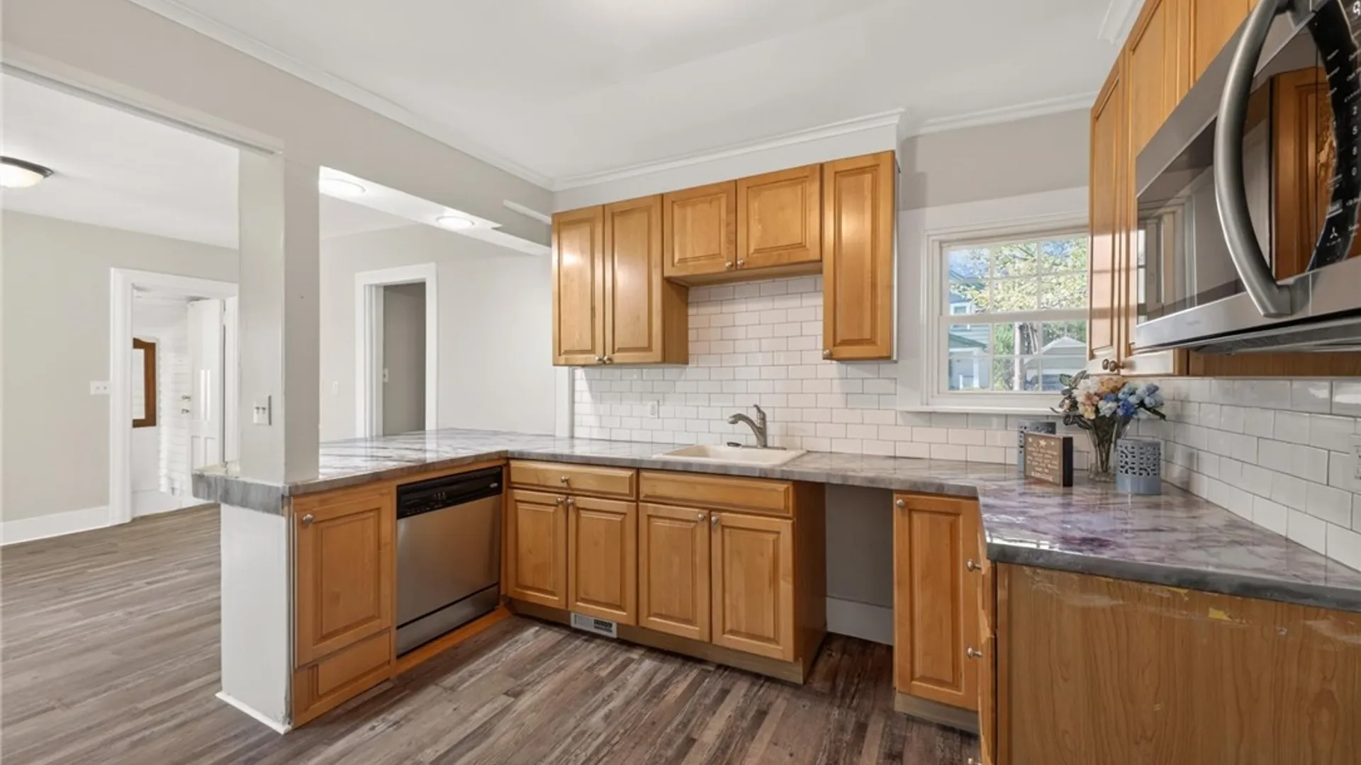 Property at 28 Upton Place, Rochester, NY 14612 20