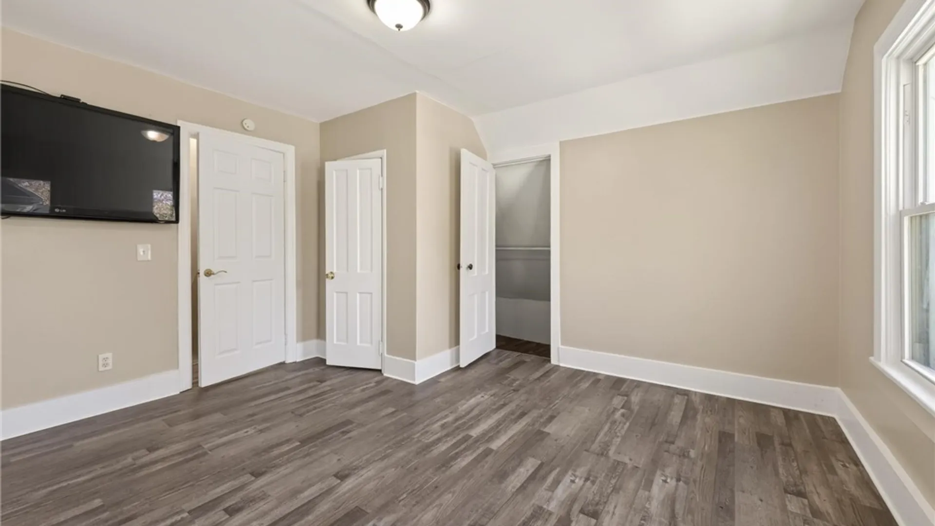 Property at 28 Upton Place, Rochester, NY 14612 26