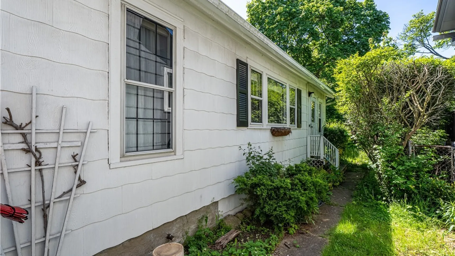 Property at 311 South Street, Lockport City, NY 14094 29