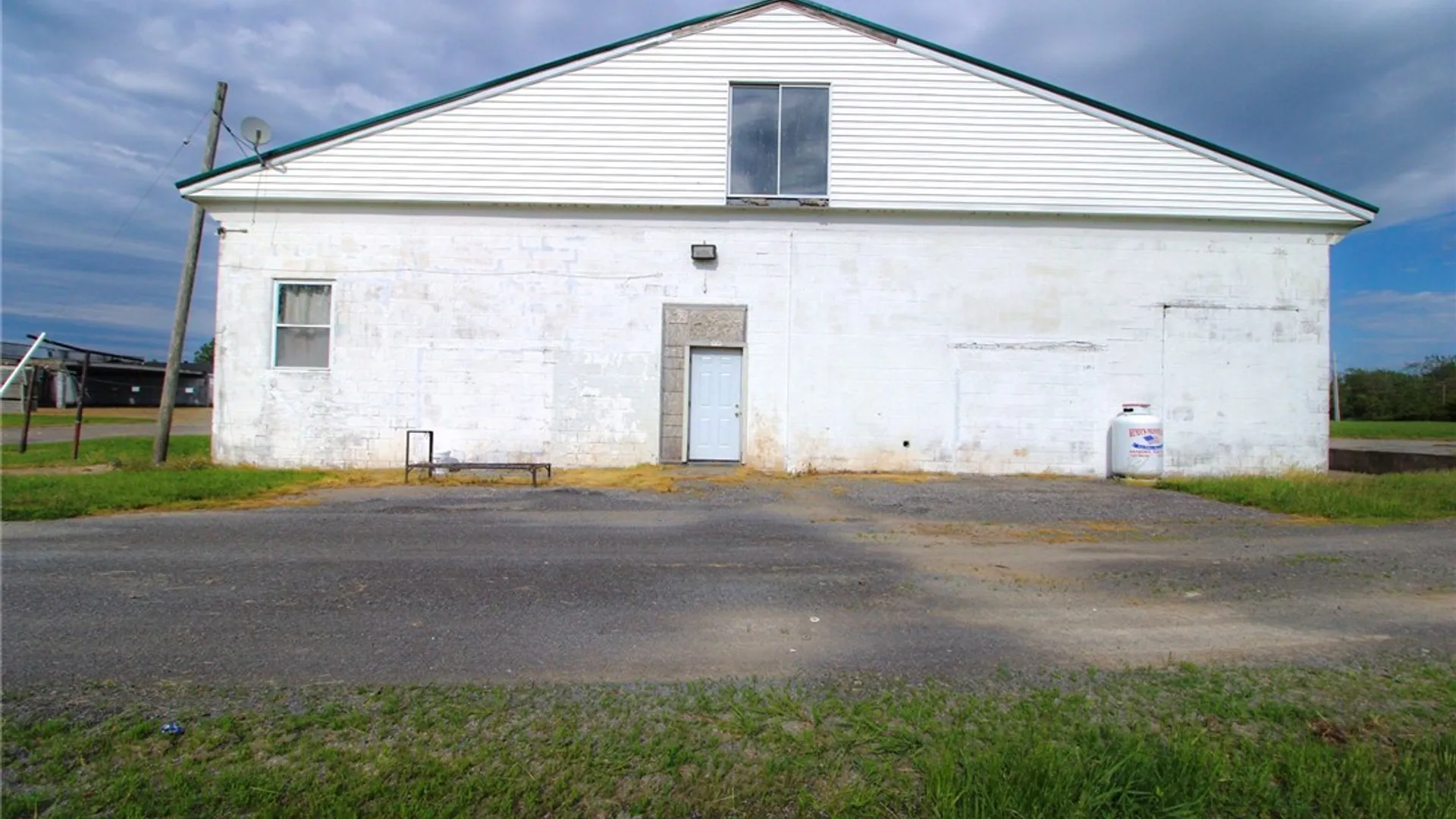 Property at 2231 Youngstown Wilson Road, Porter, NY 14131 32