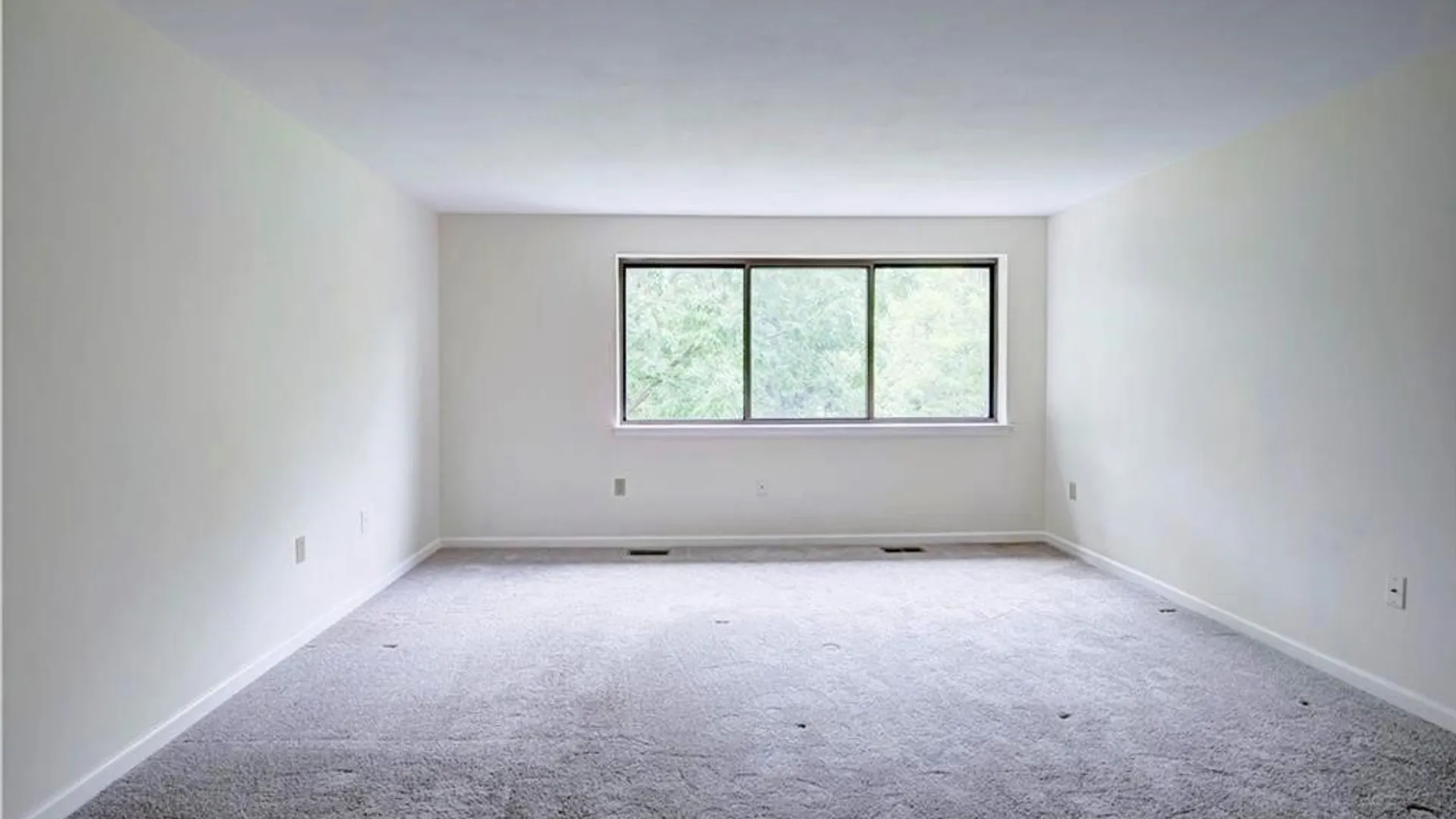Property at 4836 Huntwood, Manlius, NY 13104 11