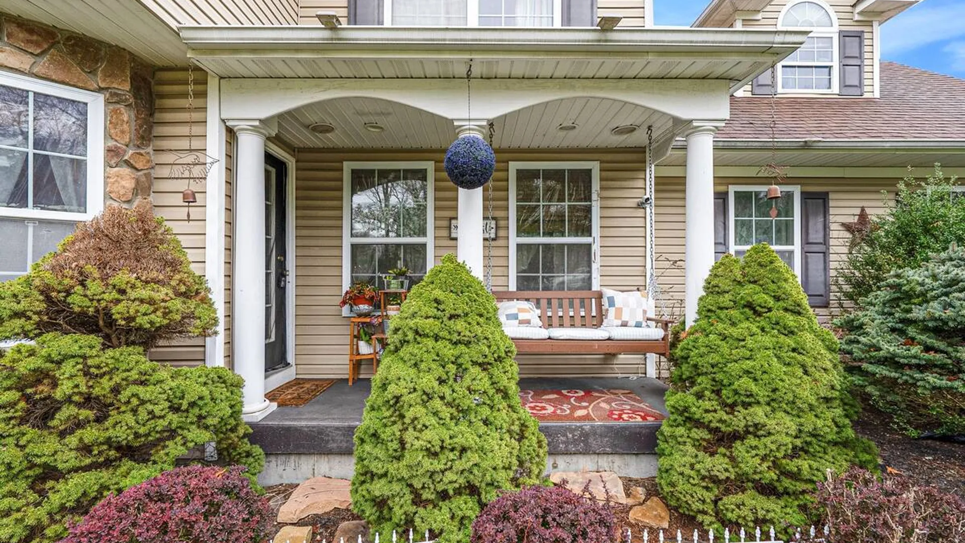 Property at 17 Holmes Avenue, Eastport, NY 11941 4