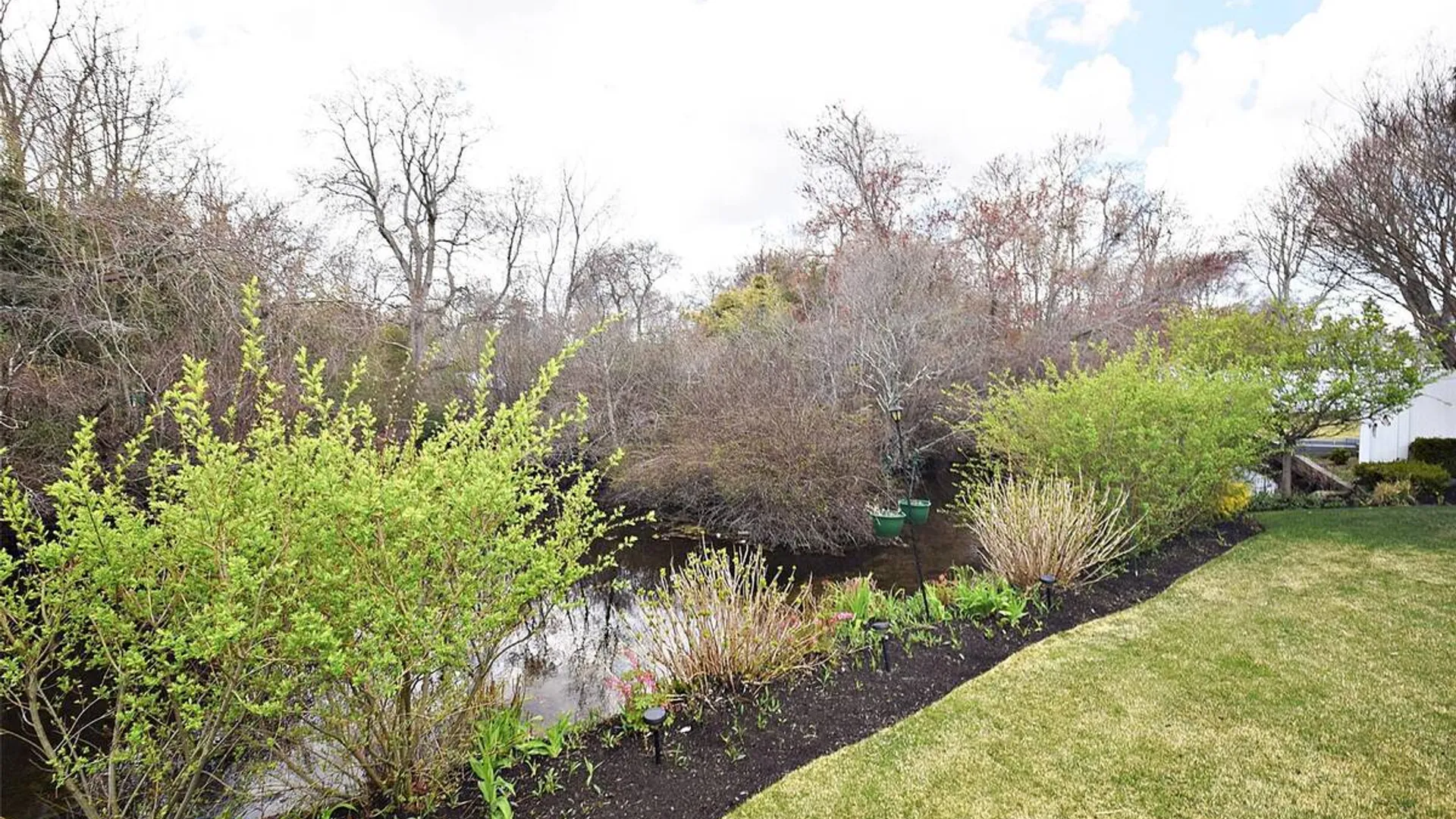 Property at 32 Lagoon Place, East Islip, NY 11730 29