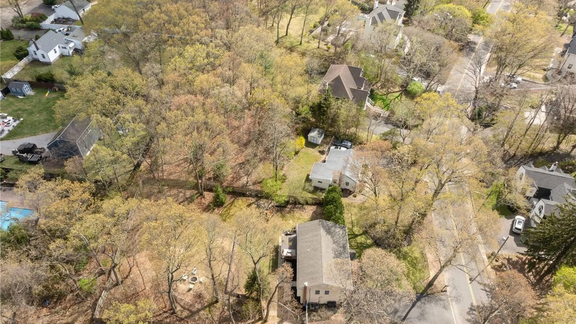 Property at 591 Meadow Road, Kings Park, NY 11754 41