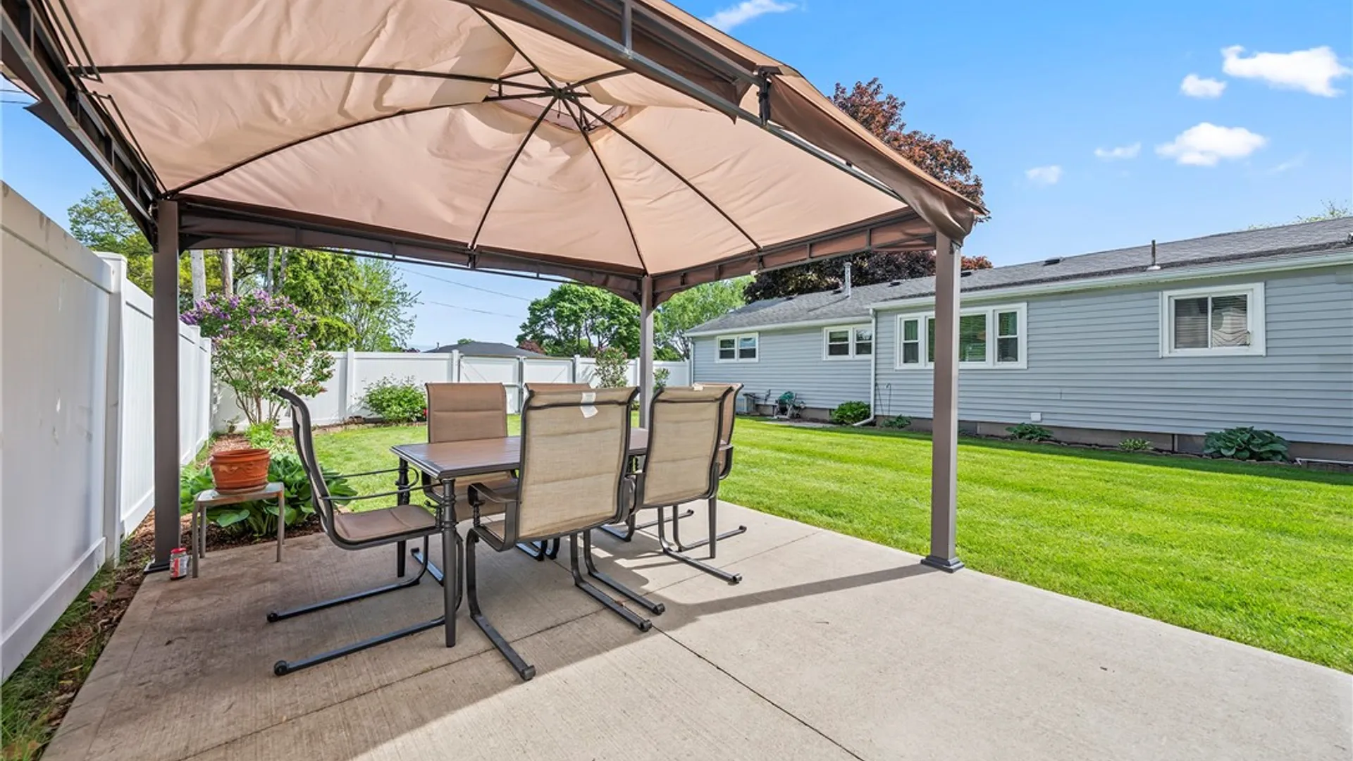 Property at 45 Everclay Drive, Greece, NY 14616 23