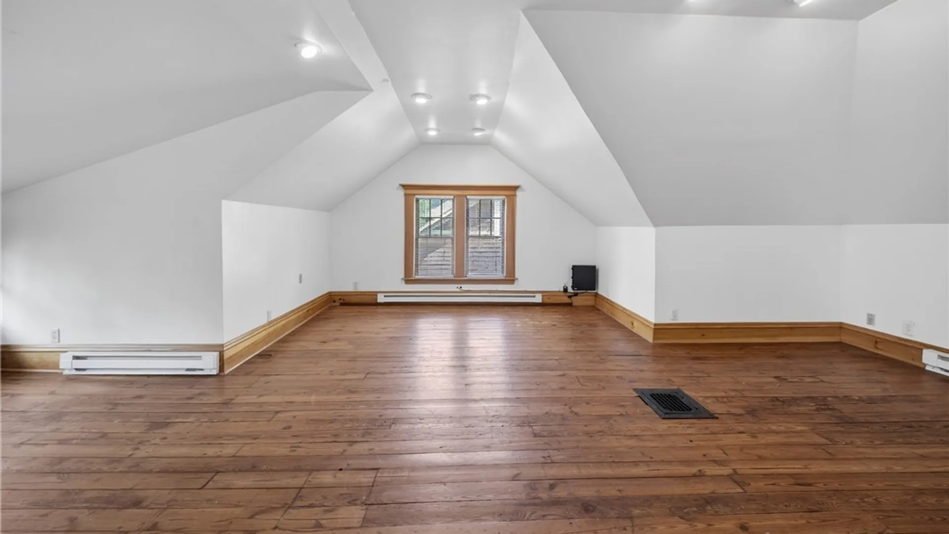 Property at 825 Sumner Avenue #27, Syracuse, NY 13210 29
