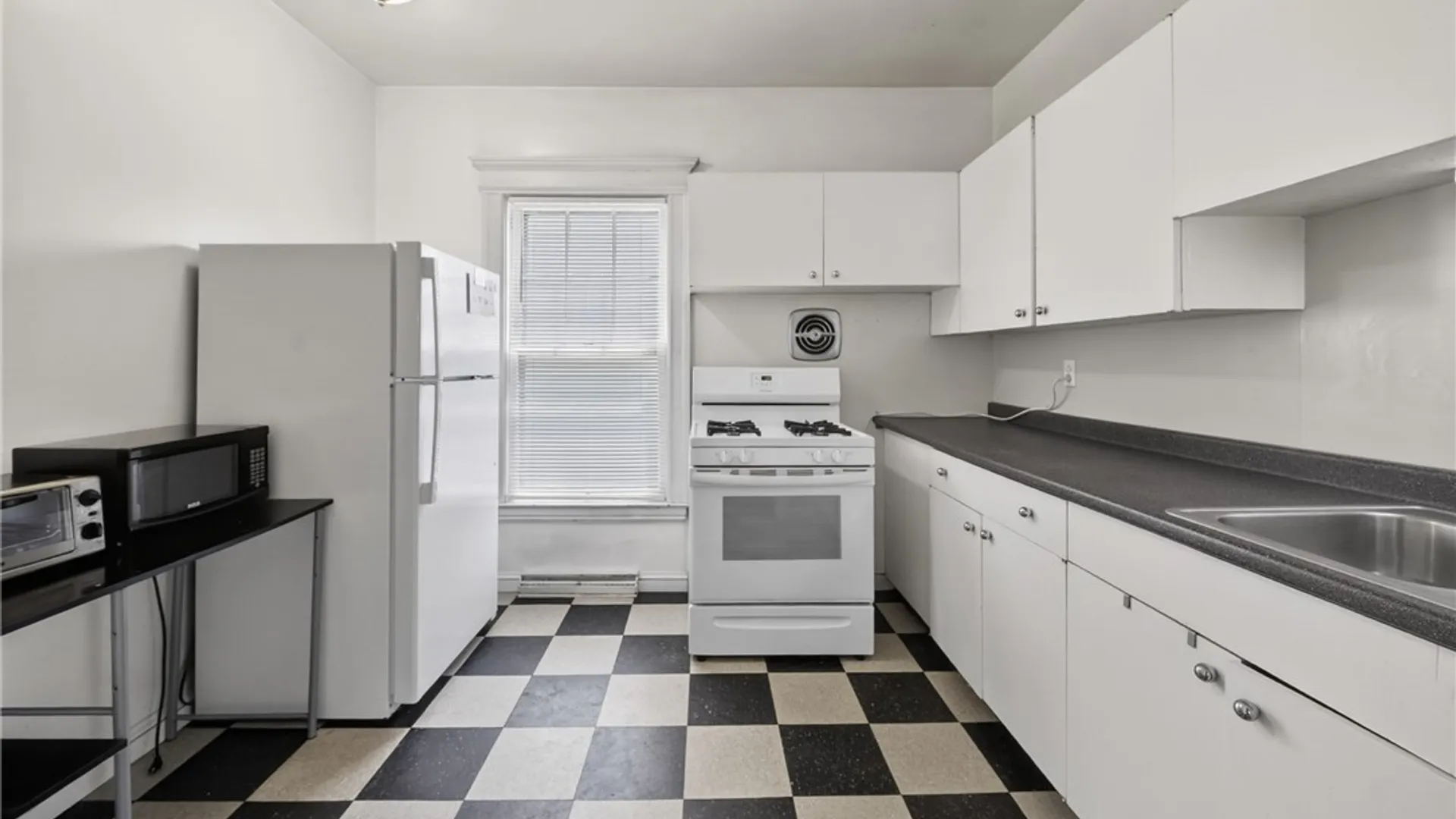 Property at 825 Sumner Avenue #27, Syracuse, NY 13210 9